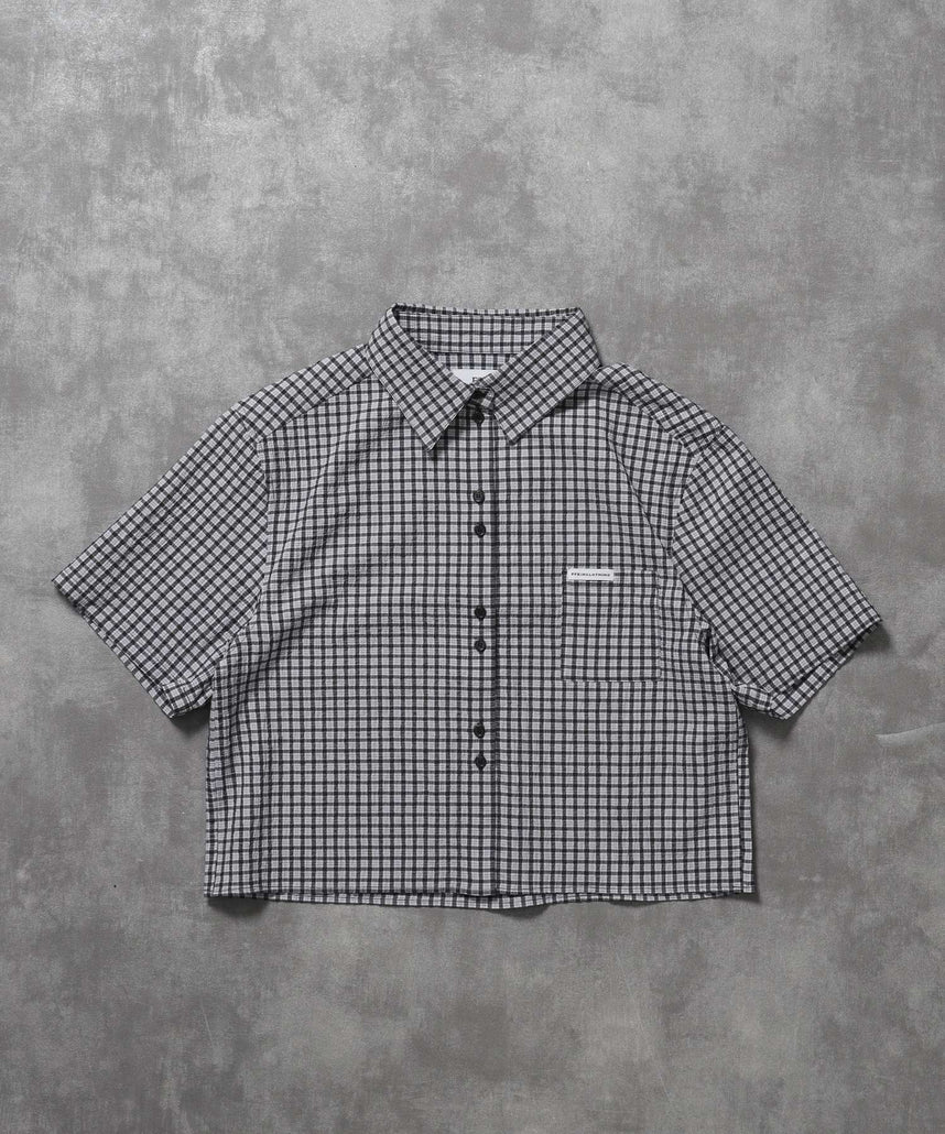 【FFEIN(フェイン)】ショート丈ボックスチェック半袖シャツ / レディース シャツ 半袖 チェック シアーシンプル ワンポイント ピス ブラック