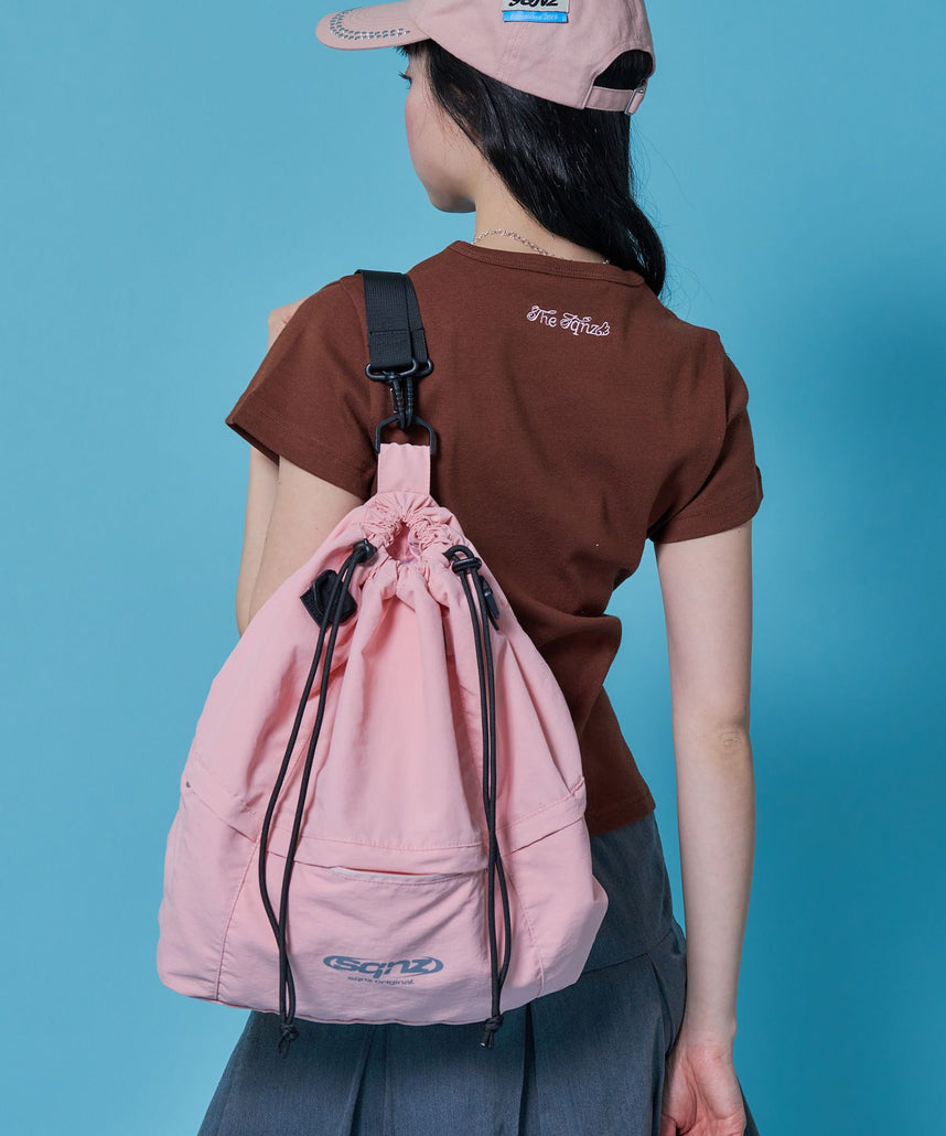 ≪予約商品≫sqnz 2way knapsack / ユニセックス ナップサック リュック 雑貨 バック 2WAY ドローコード ライトピンク
