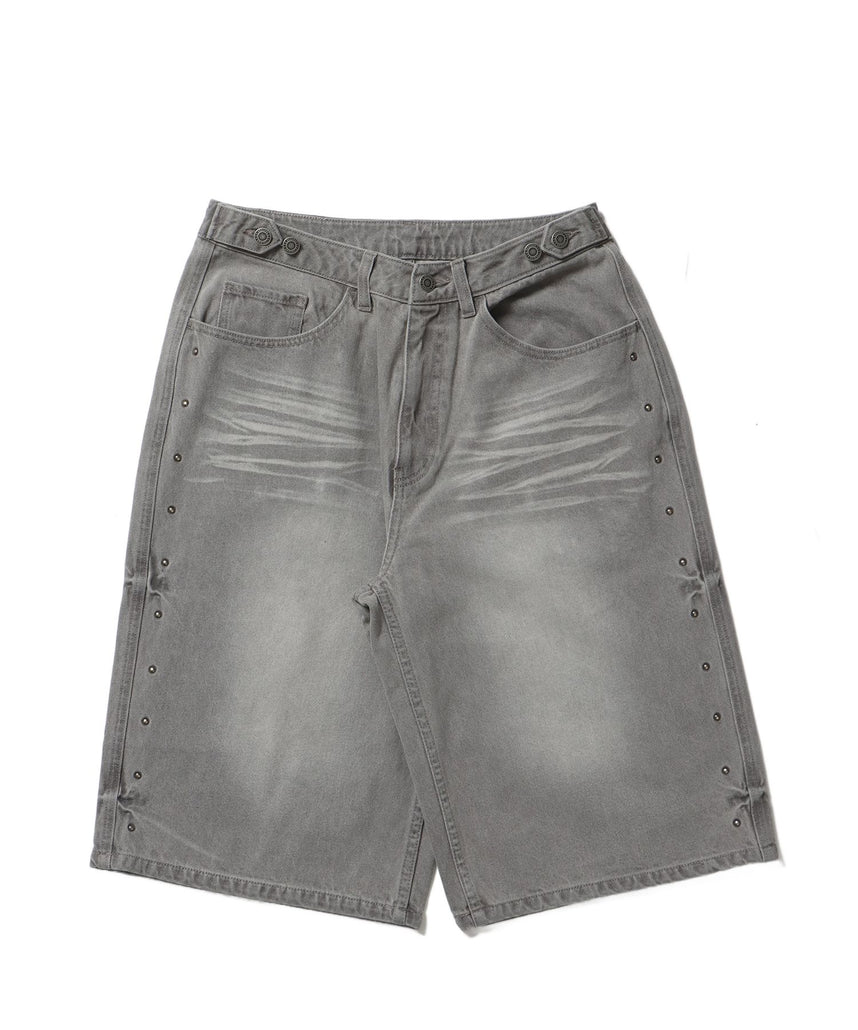 【sqnz(エスキュンズ)】sqnz washed denim shorts / パンツ デニム ショーツ 刺繍 ワンポイント 加工 スタッズ グレー