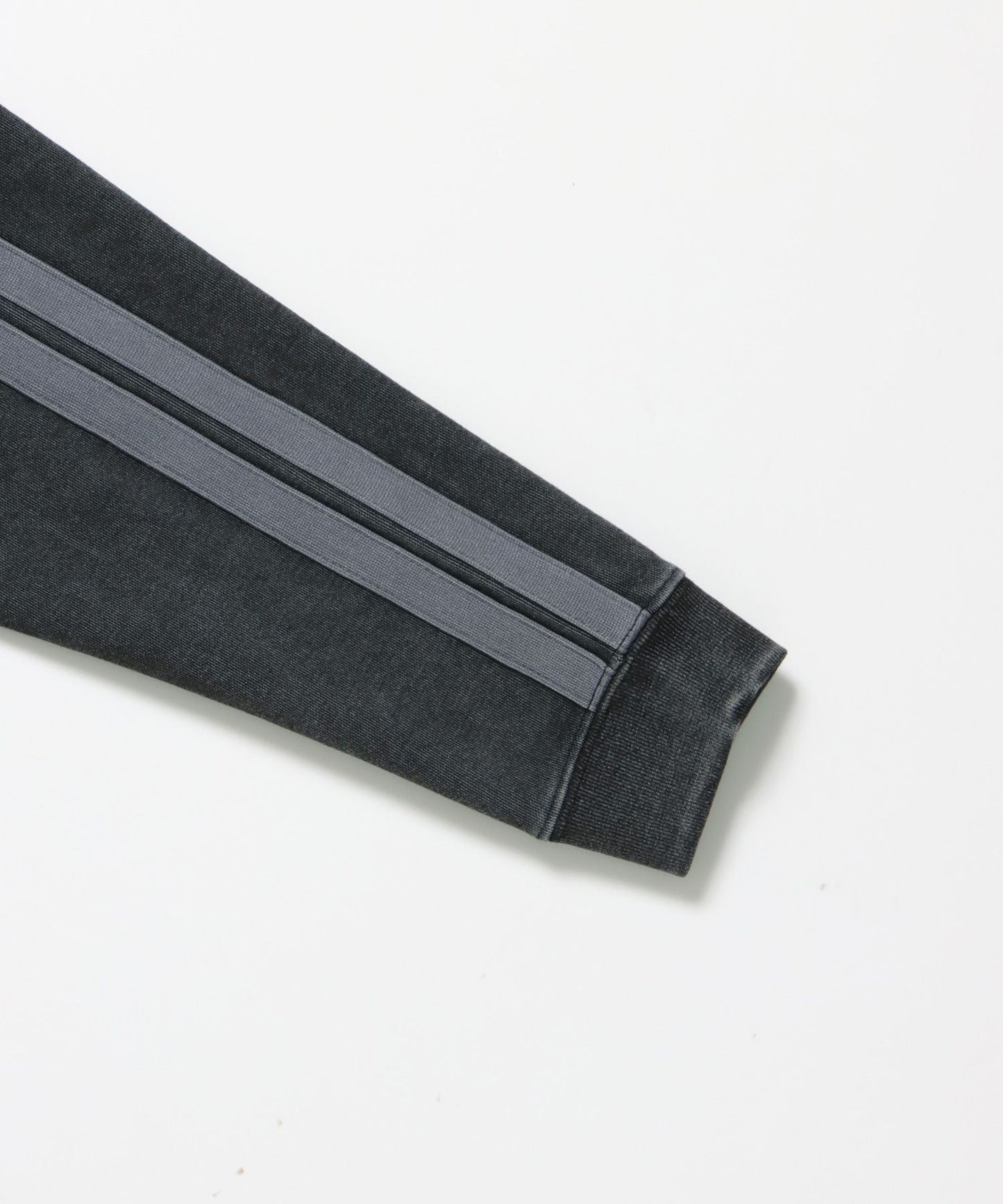 JERSEY LINE TRACK JACKET / ビッグシルエット フルジップ ヘビーウェイト 加工 刺繍 フーディ【短丈】 ブラック