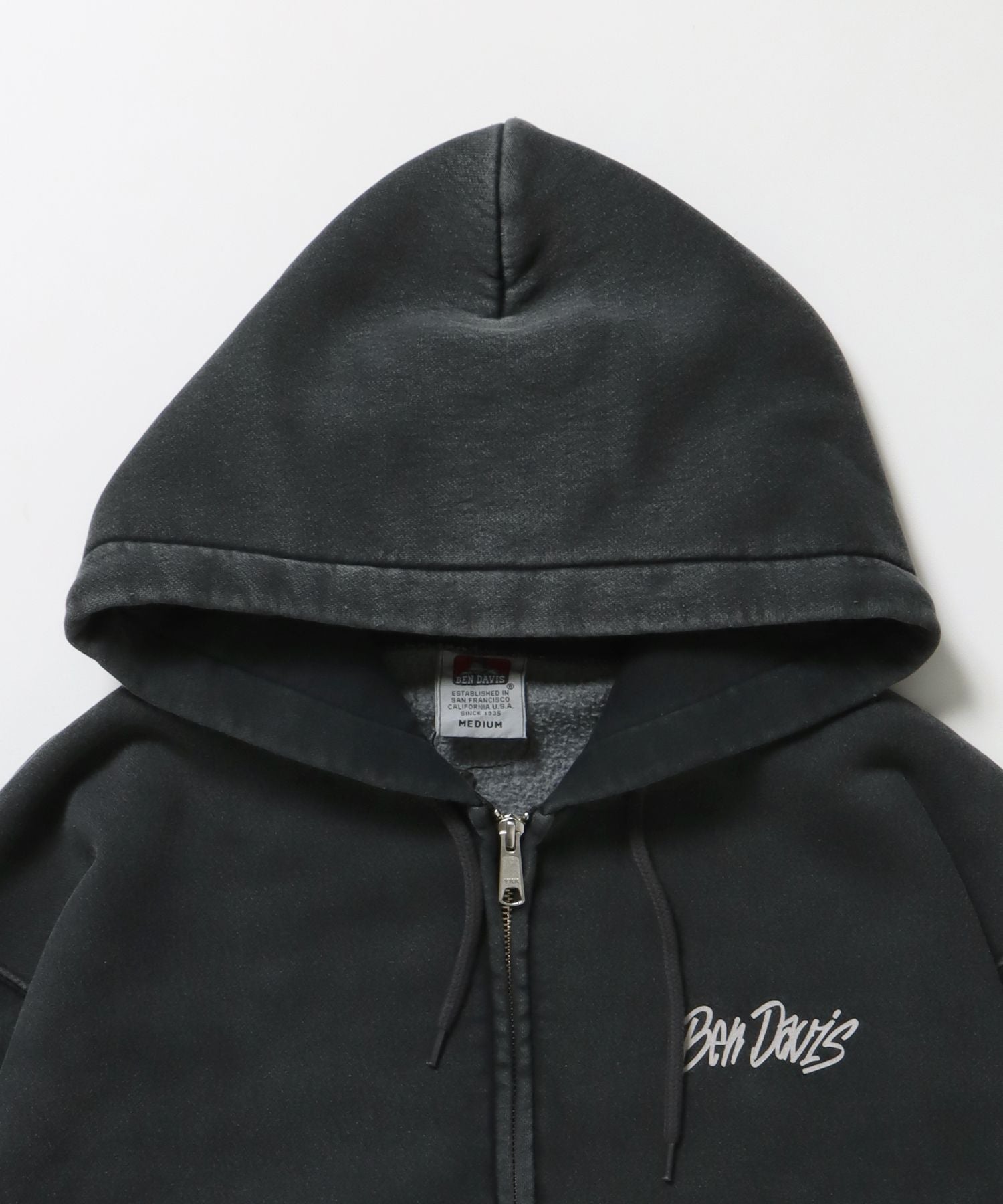 GRAPHIC FADED ZIP HOODIE / ジップパーカー フーディ 裏起毛 ヘビーウェイト プリント 加工 ブラック