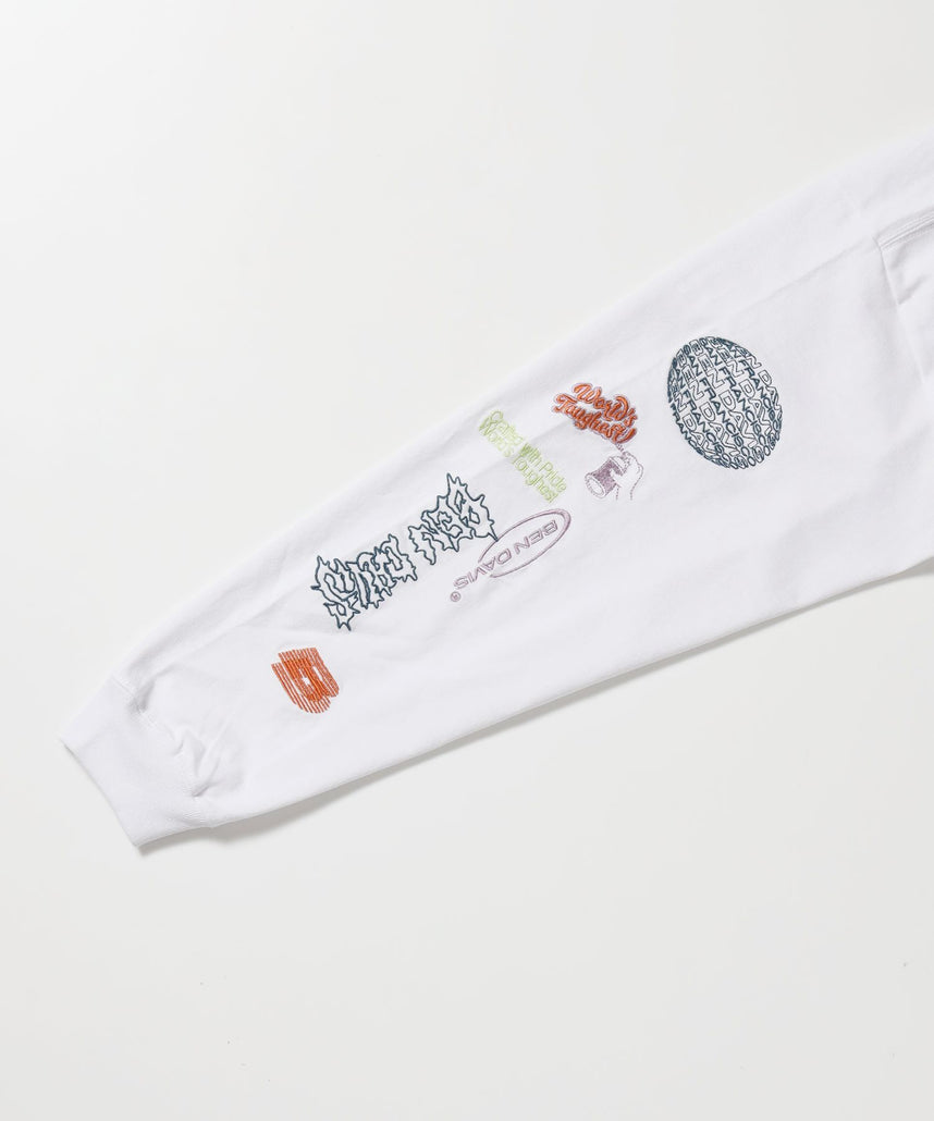 SLEEVE EMB WIDE L/S TEE / ロンT クルーネック 刺繍 長袖 ユニセックス レギュラーシルエット ホワイト