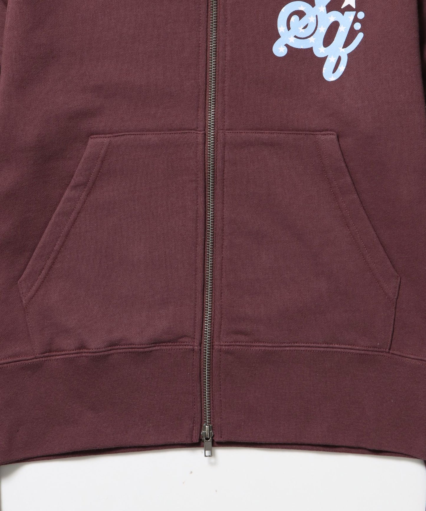 sqnz logo pt zip p/k /ジップパーカー フーディ 裏毛 ワンポイント ダブルジップ 花柄 星柄 モカ