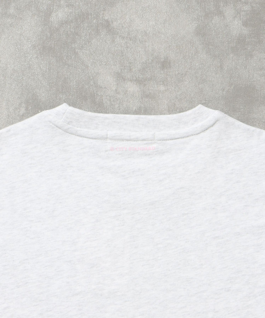 センタープリントロゴショート丈Tシャツ / Tシャツ クルーネック 半袖 プリント アッシュグレー