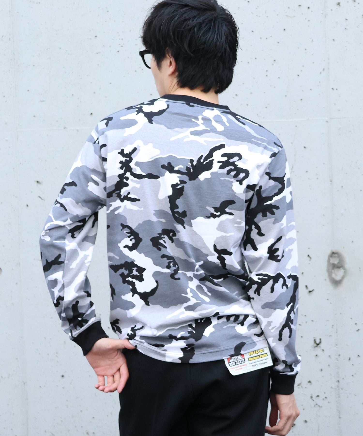 SCRIPT VNTG L/S TEE (REG) / ロンT 長袖 刺繍 ビスネーム ヴィンテージ加工 レギュラーフィット ユニセックス 柄80