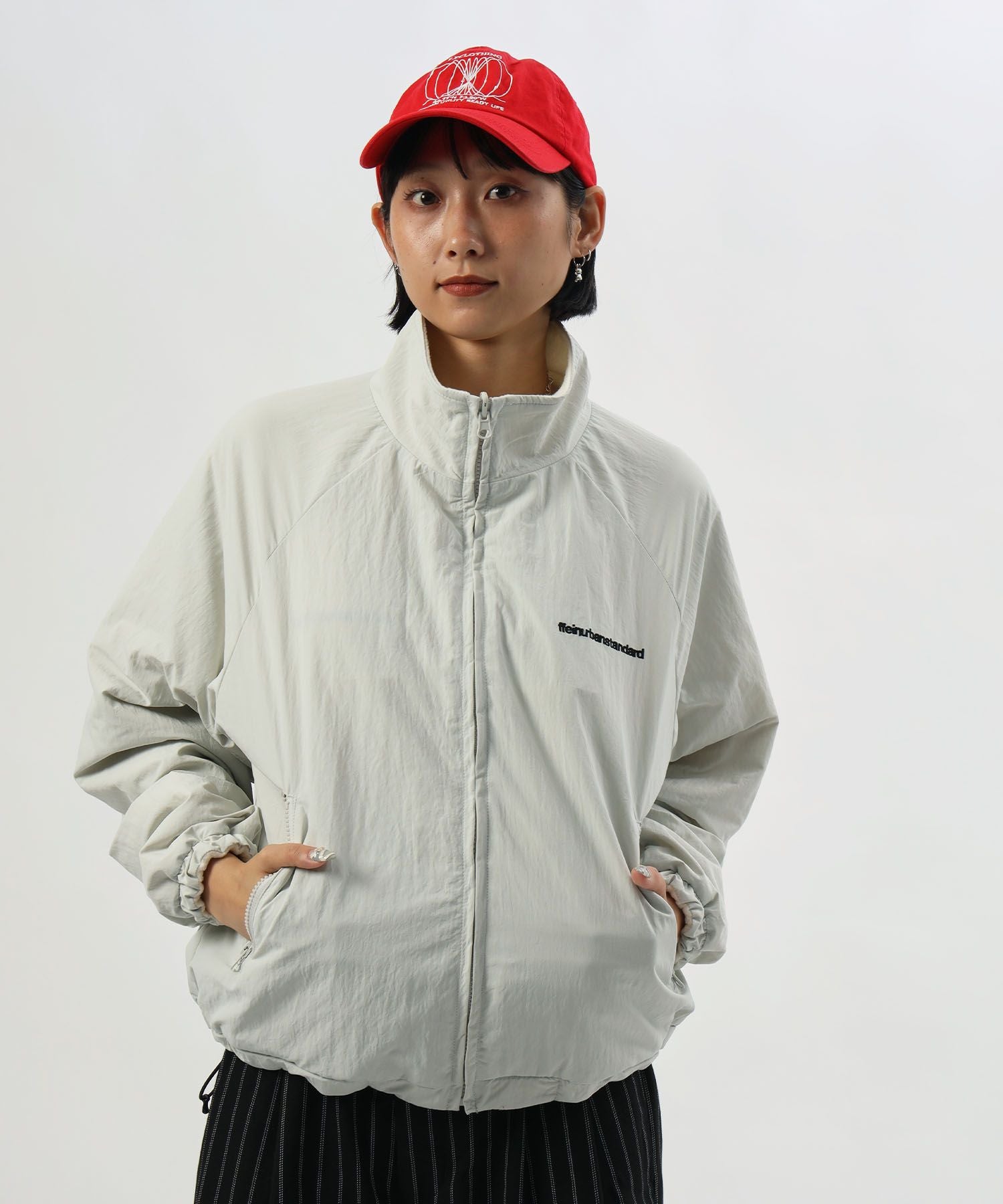 モデル:H163 Size:M アイボリー