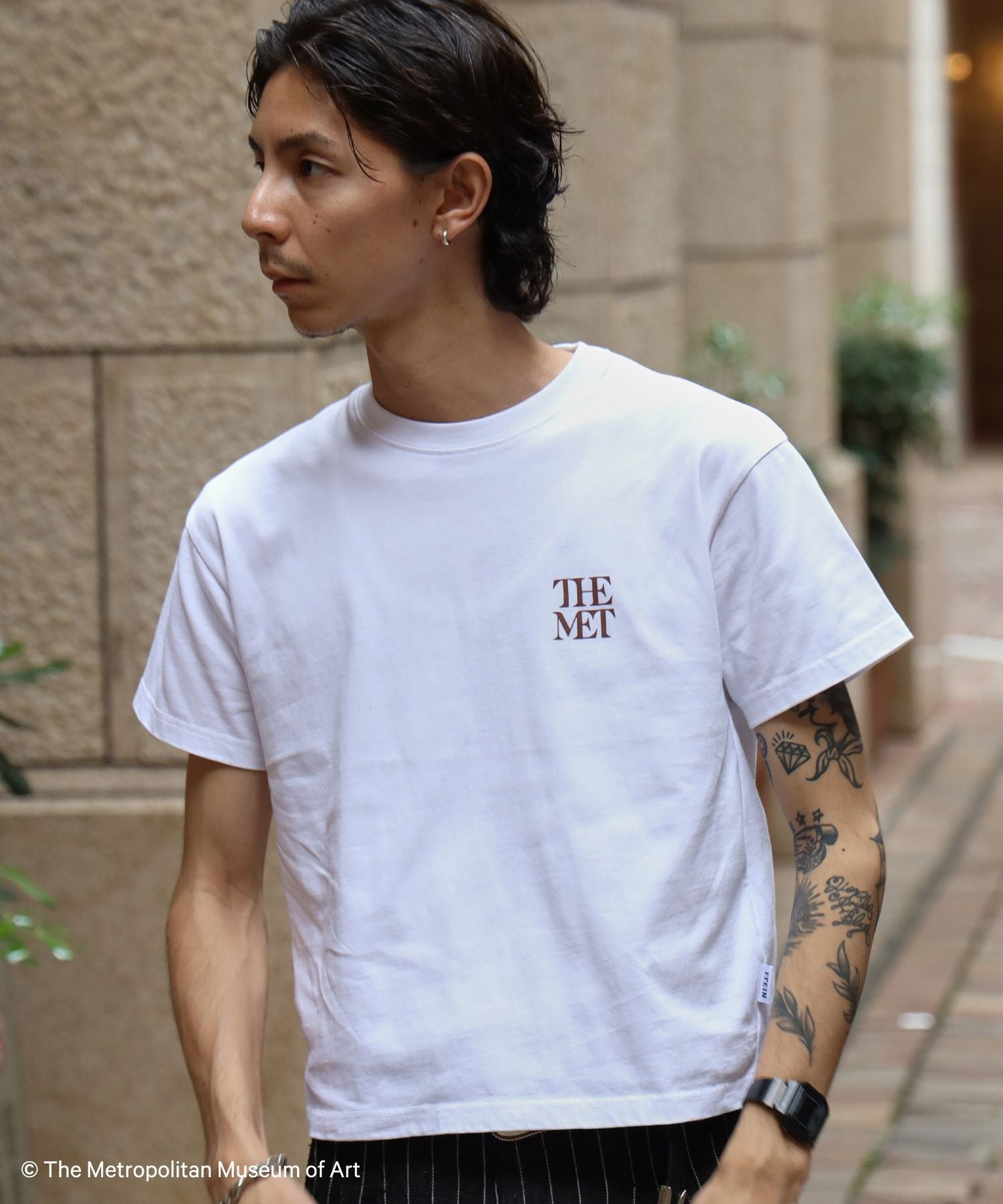 モデル:H163 Size:M 柄80