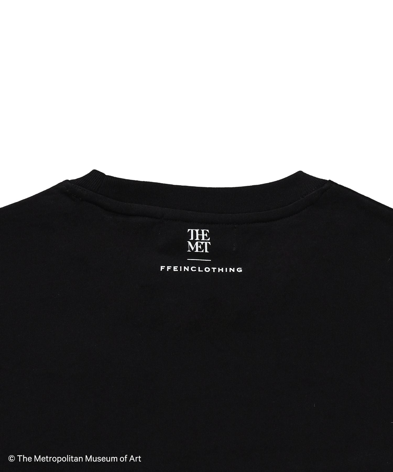 The Met小文字グラフィックTシャツ / メトロポリタン美術館 半袖 クルーネック プリント ワンポイント ブラック