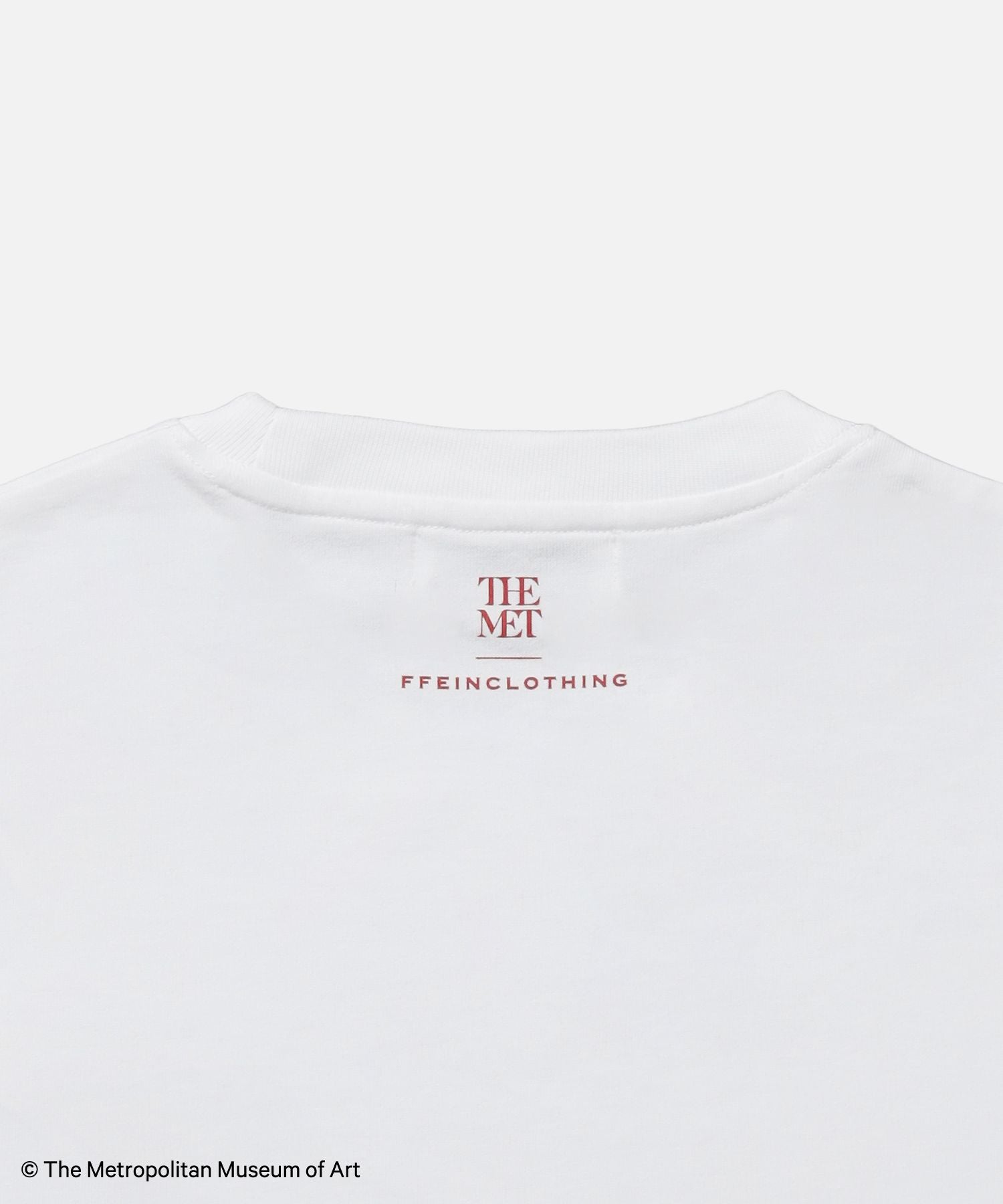 The Met小文字グラフィックTシャツ / メトロポリタン美術館 半袖 クルーネック プリント ワンポイント ホワイト
