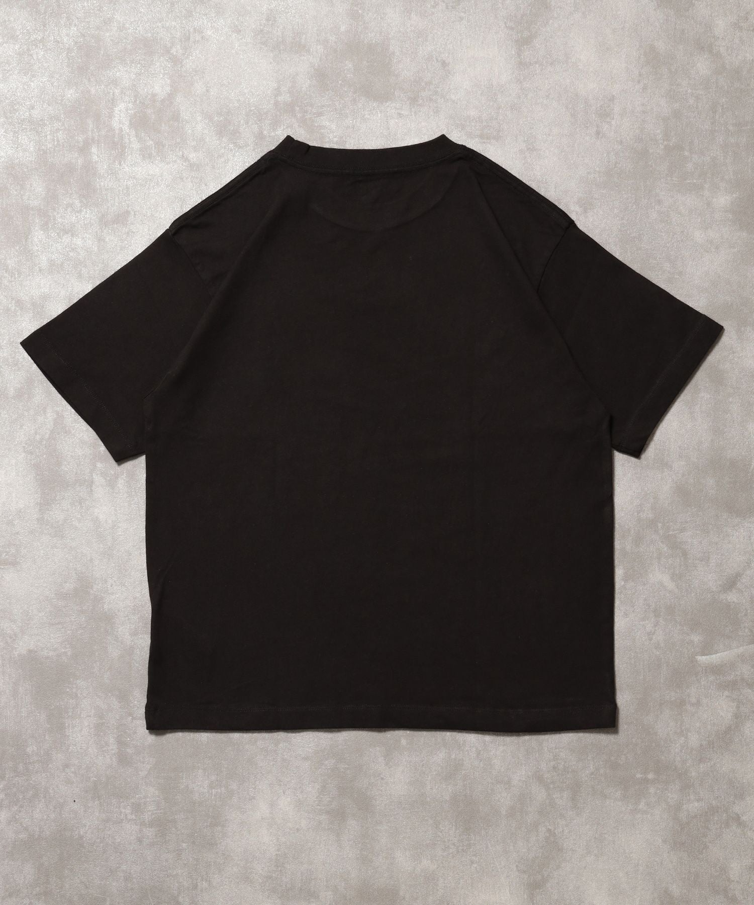 「ラフに着てもサマになる、太リブベーシックTシャツ」カラバリ太リブベーシックTシャツレモンイエロー