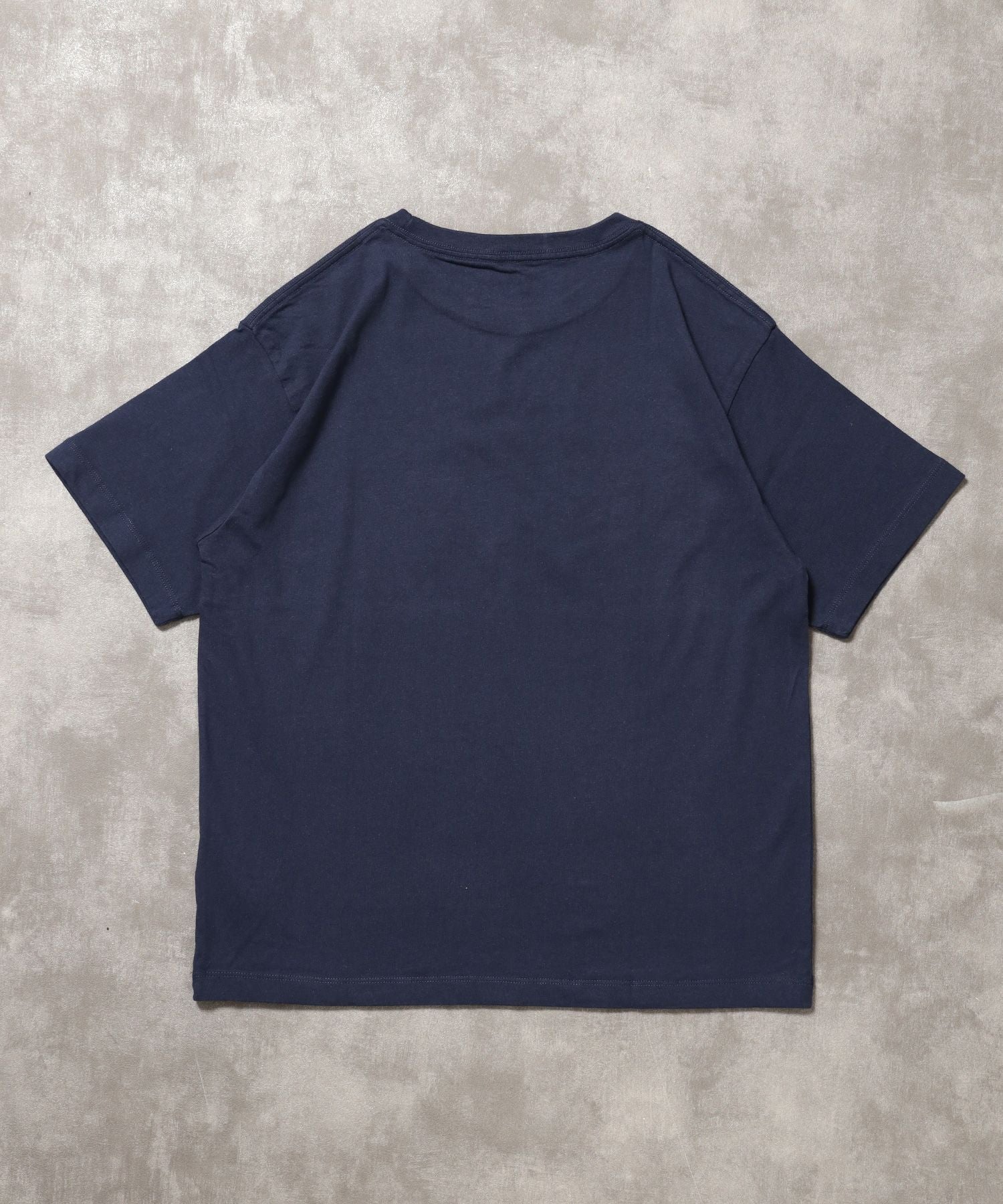 「FFEINらしいミニマルな着こなしを叶える」カラバリ細リブベーシックTシャツ【バイオウォッシュ】 アッシュグレー
