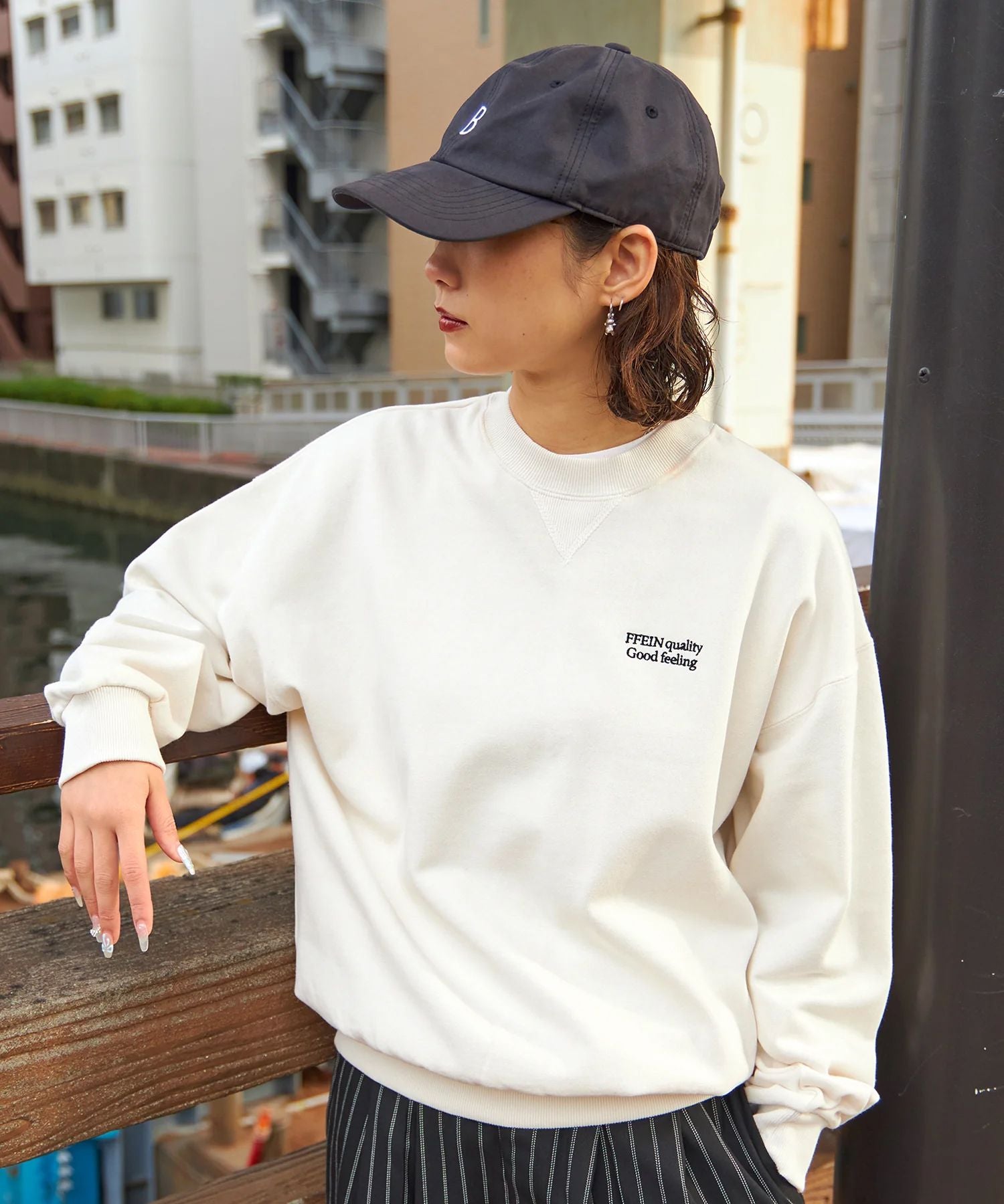 モデル:H162 Size:M オフホワイト