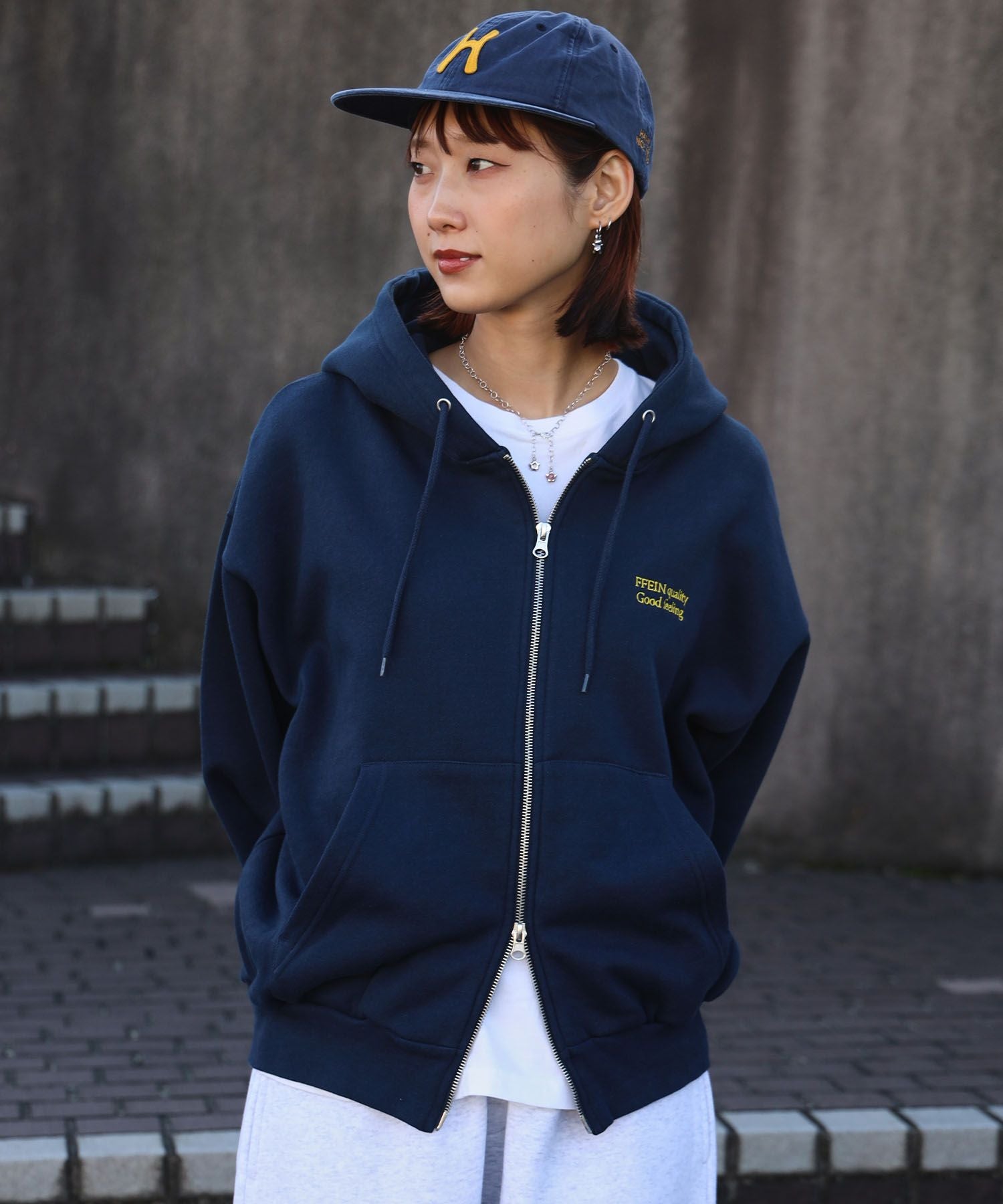 モデル:H163 Size:Sネイビー