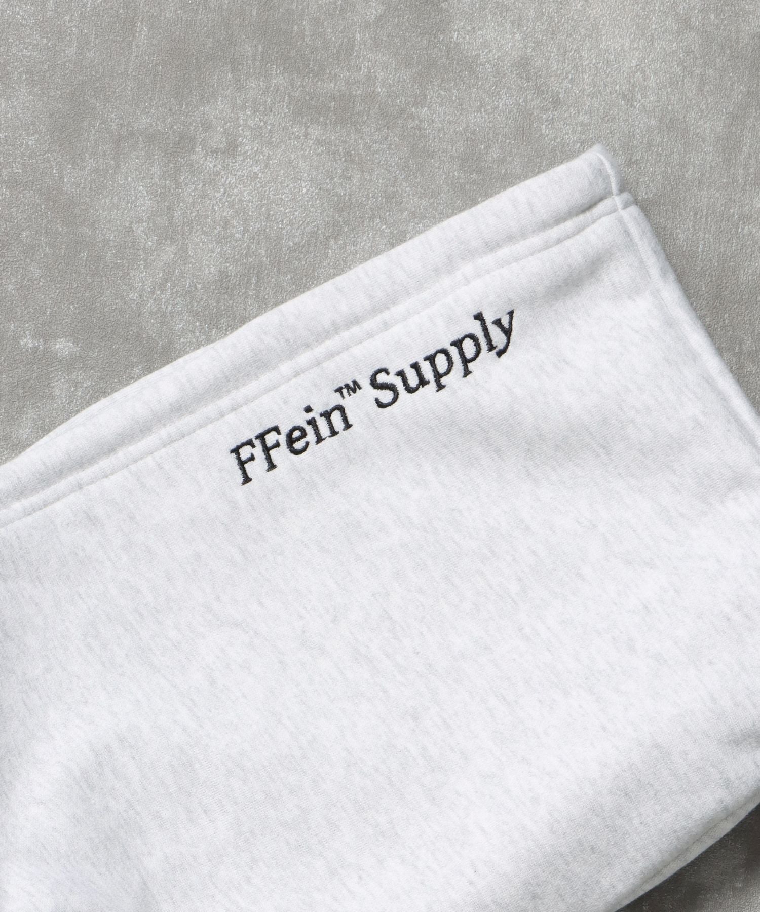 ヘビーウエイトフード刺繍ロゴ立体フードジップパーカー / パーカー 裏起毛 ジップ 刺繍 ロゴ フーディ ダブルジップ アッシュグレー