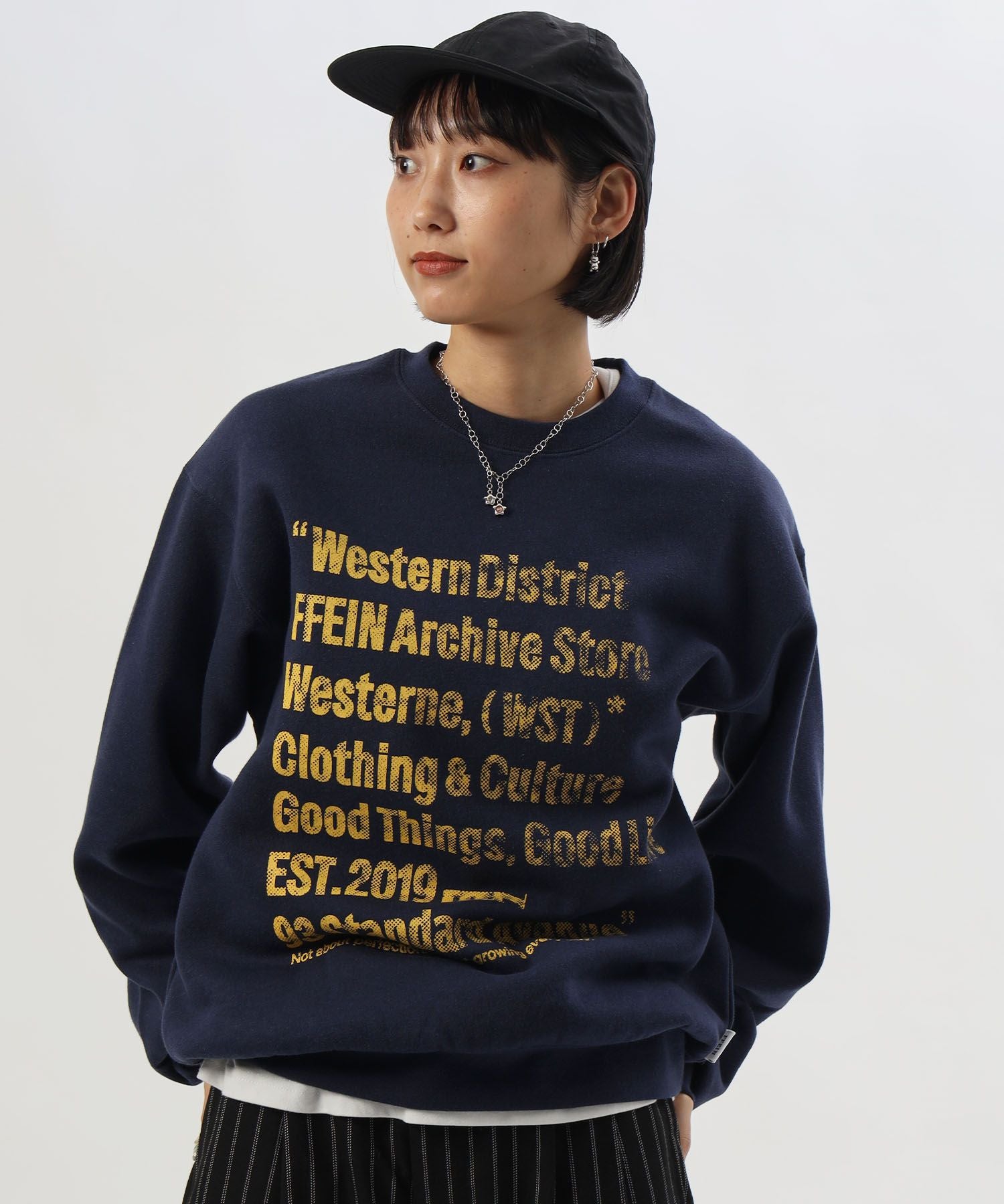 モデル:H163 Size:M ダークネイビー