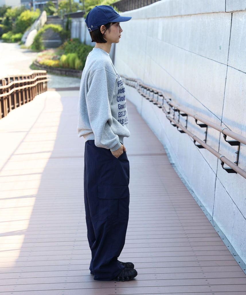 モデル:H163 Size:M M.グレー
