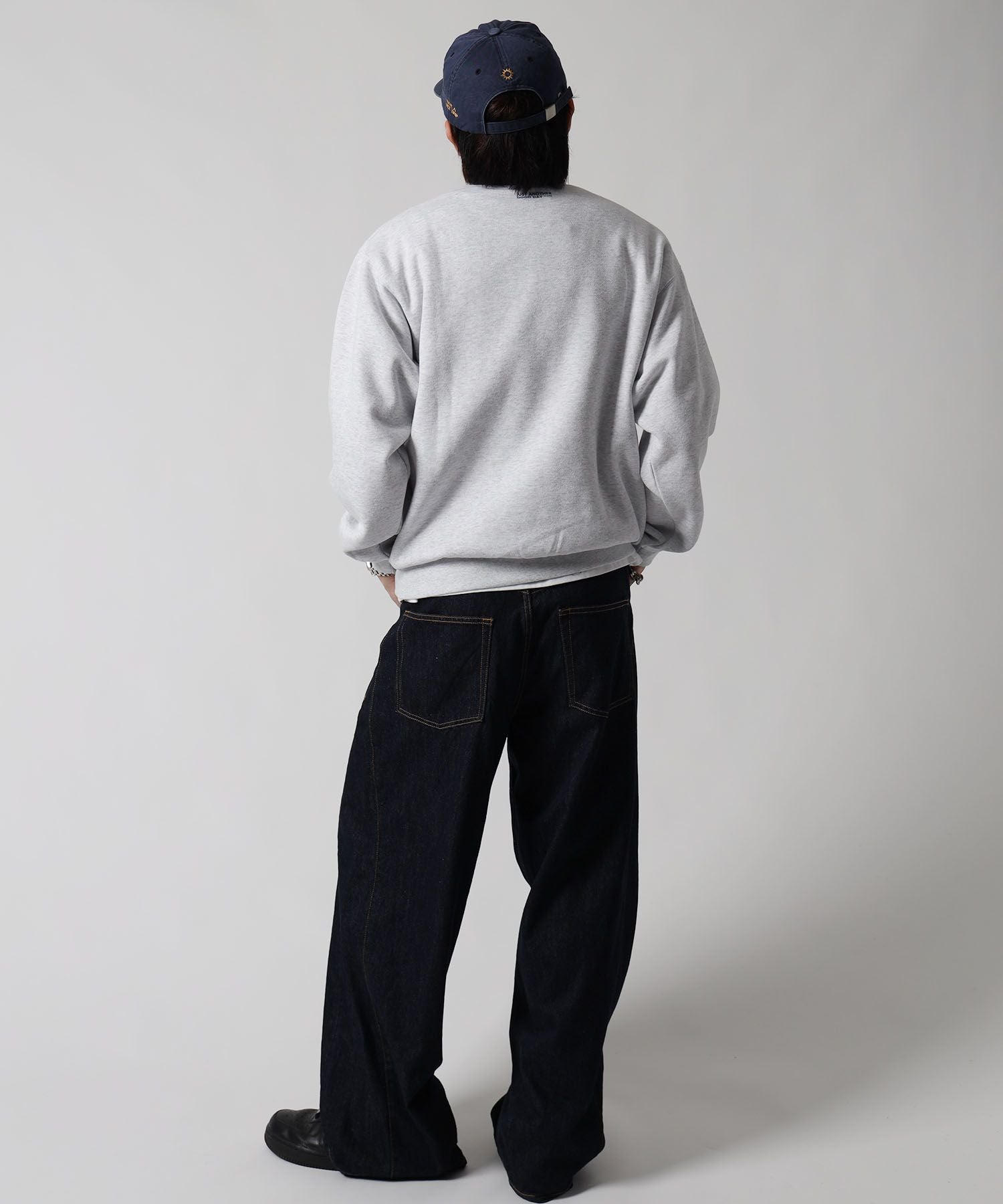 モデル:H178 Size:L アッシュグレー