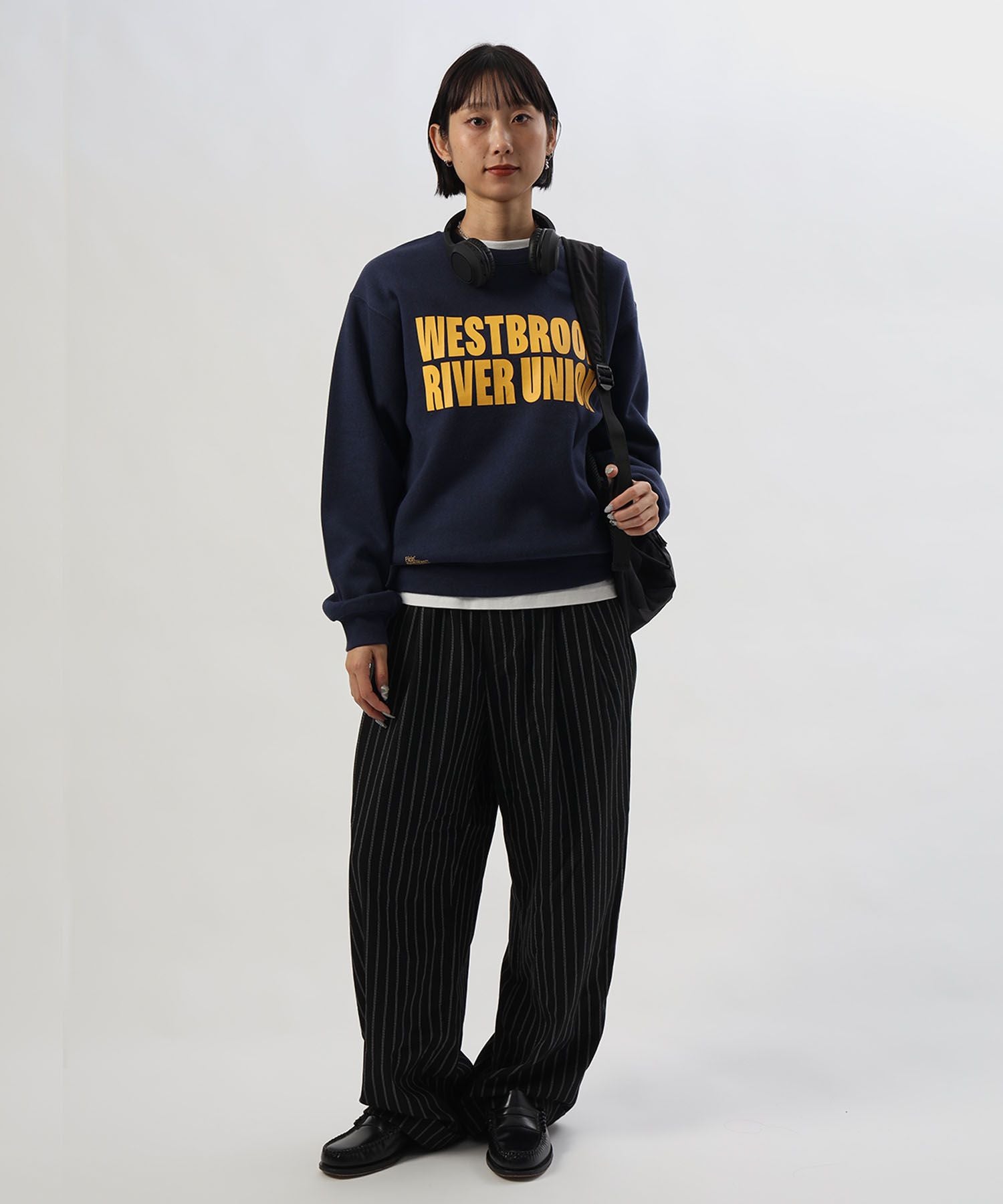 モデル:H163 Size:M ダークネイビー