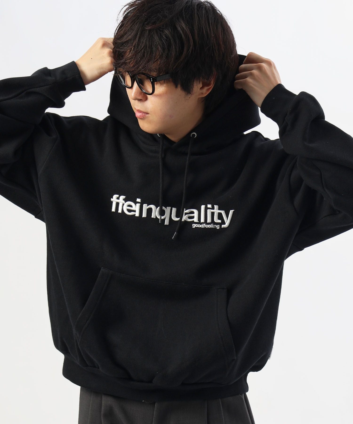 モデル:H177 Size:L ブラック