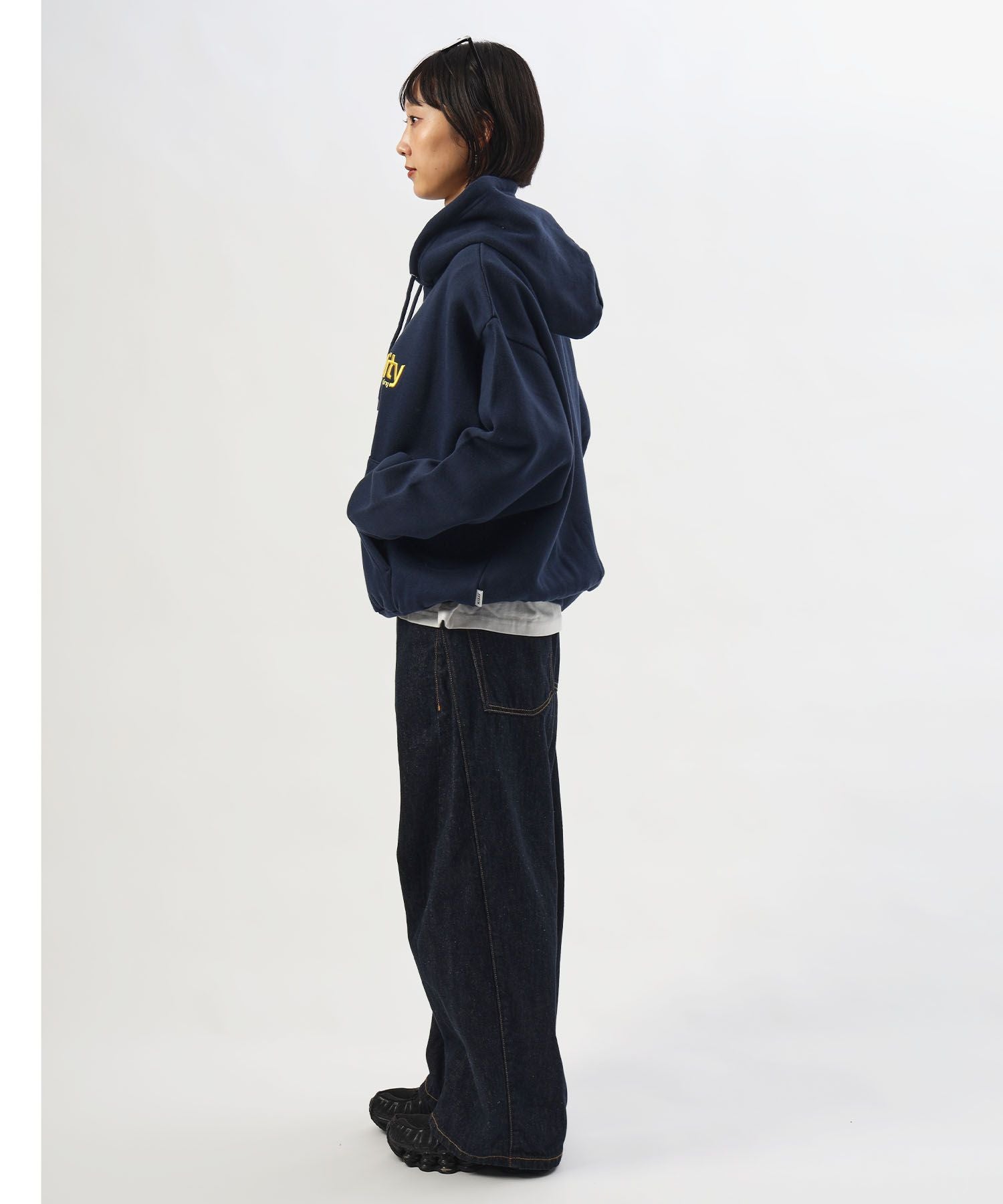 モデル:H163 Size:M ネイビー