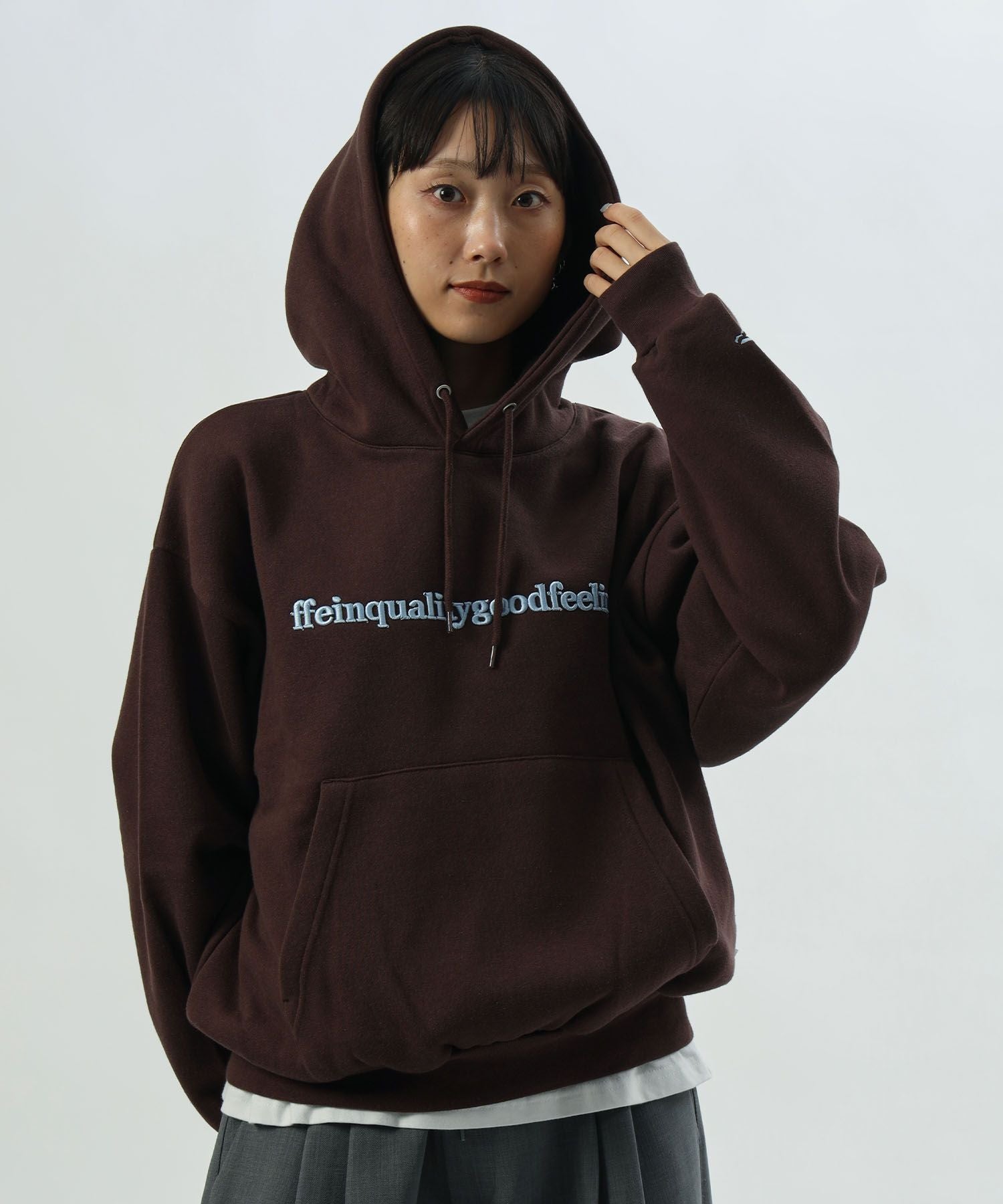 モデル:H163 Size:M ダークブラウン