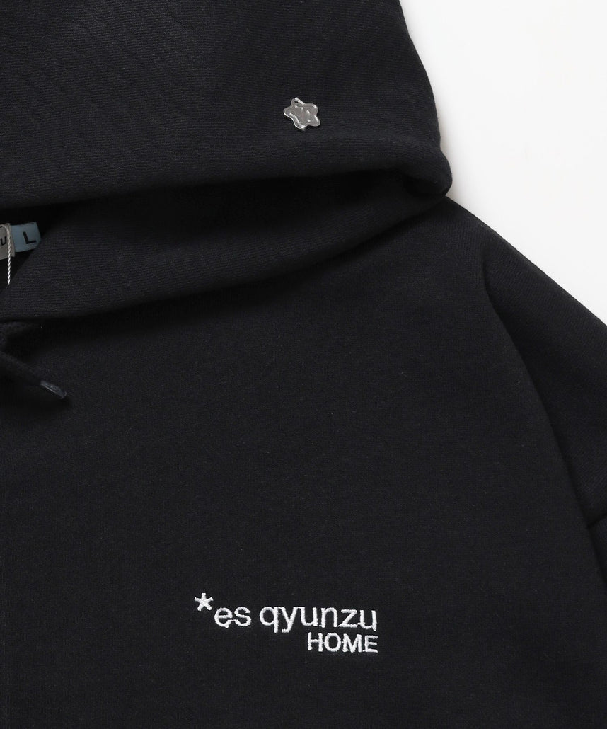 ※WEB限定 / es HOMEロゴ裏起毛ジップパーカー / sqnzU basic logo zip p/k ブラック