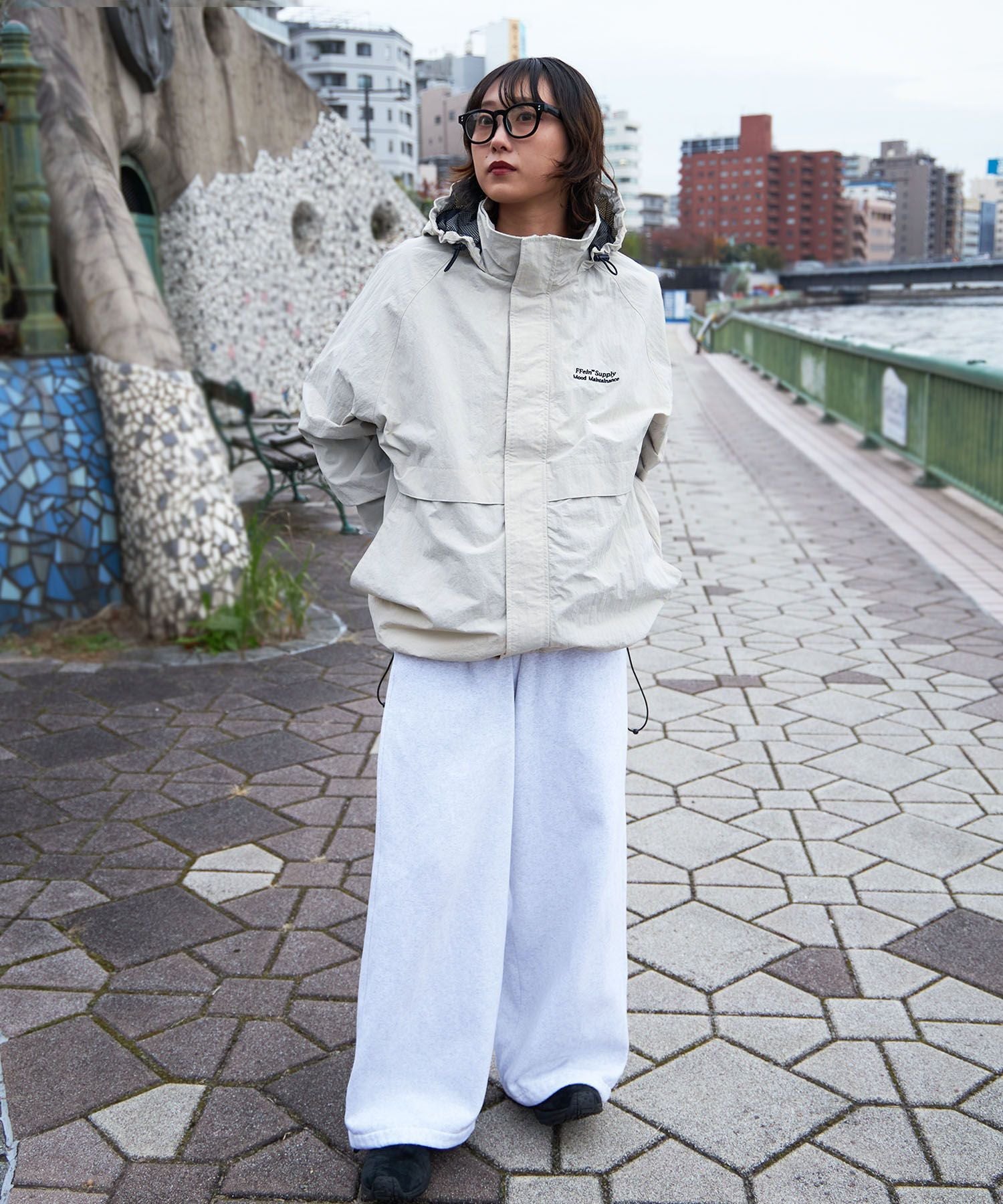 モデル:H163 Size:M アイボリー