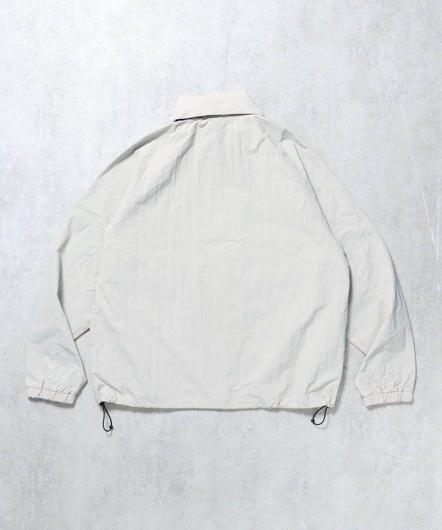 【撥水加工】FFEIN(フェイン)2WAY フード収納ナイロンブルゾン / ナイロン 2WAYアウター 撥水加工 ジャケット 刺繍 ユニセックス