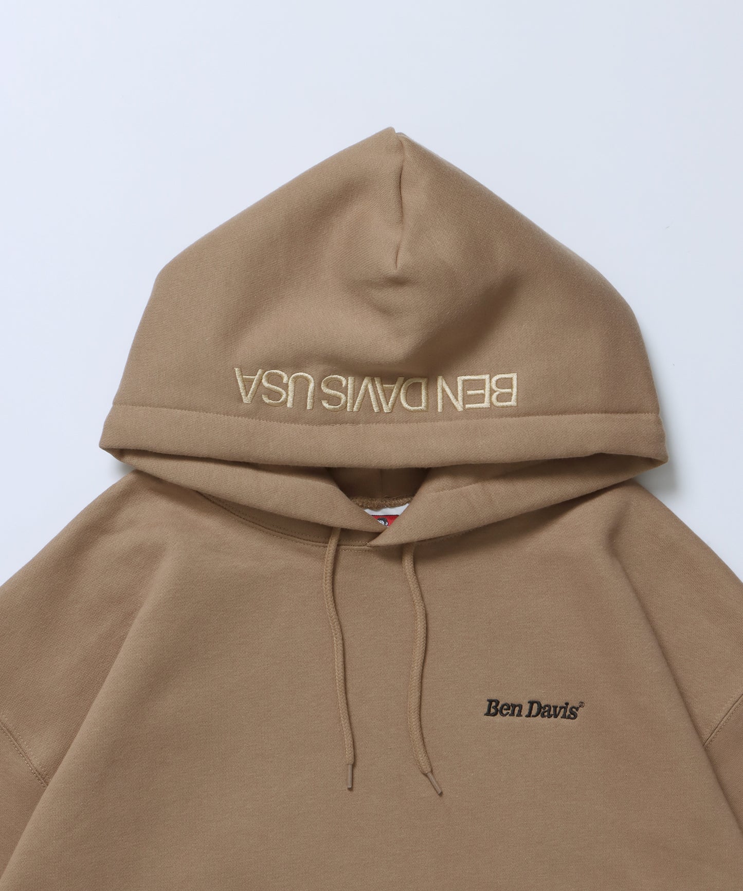 BD LABEL EMB HOODIE / フーディ プルパーカー ヘビーウェイト ワンポイント 刺繍 裏起毛 モカ