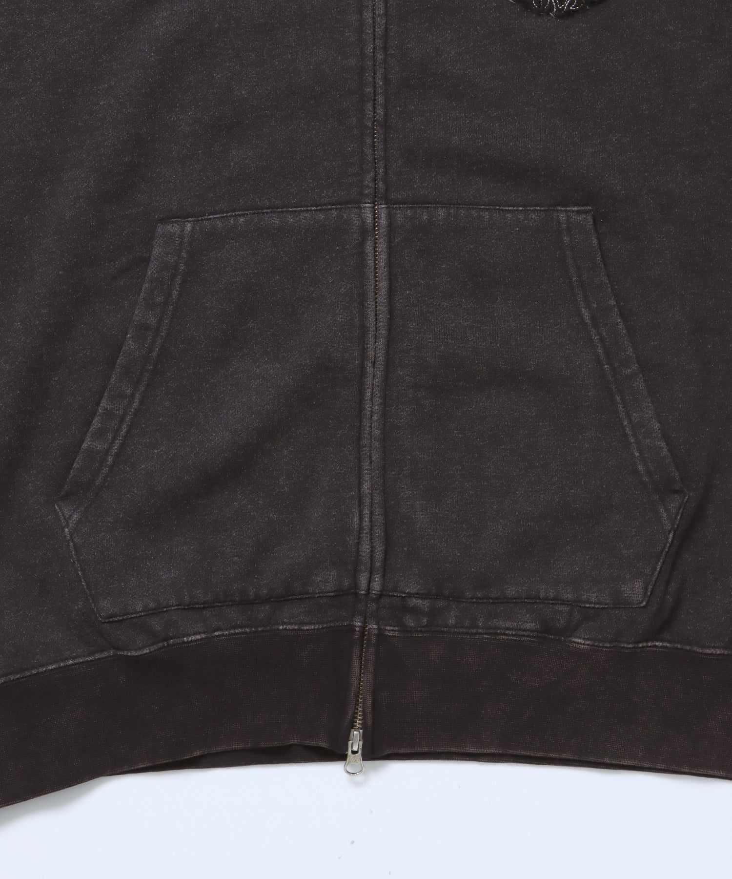 PATCHING BLEACH ZIP HOODIE / 加工 ジップパーカー ワッペン フーディ 裏起毛 ブラック