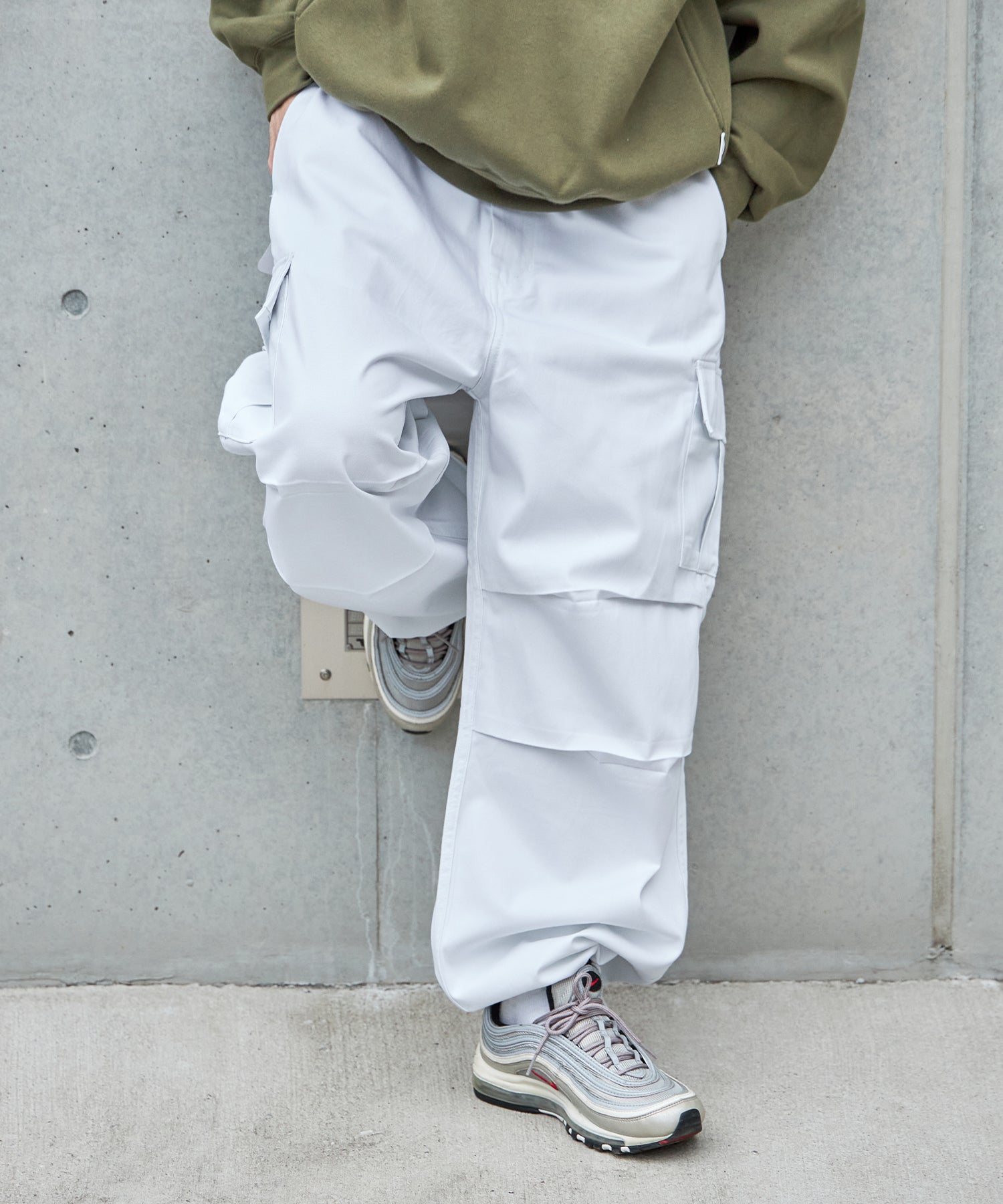 モデル:H177 Size:L