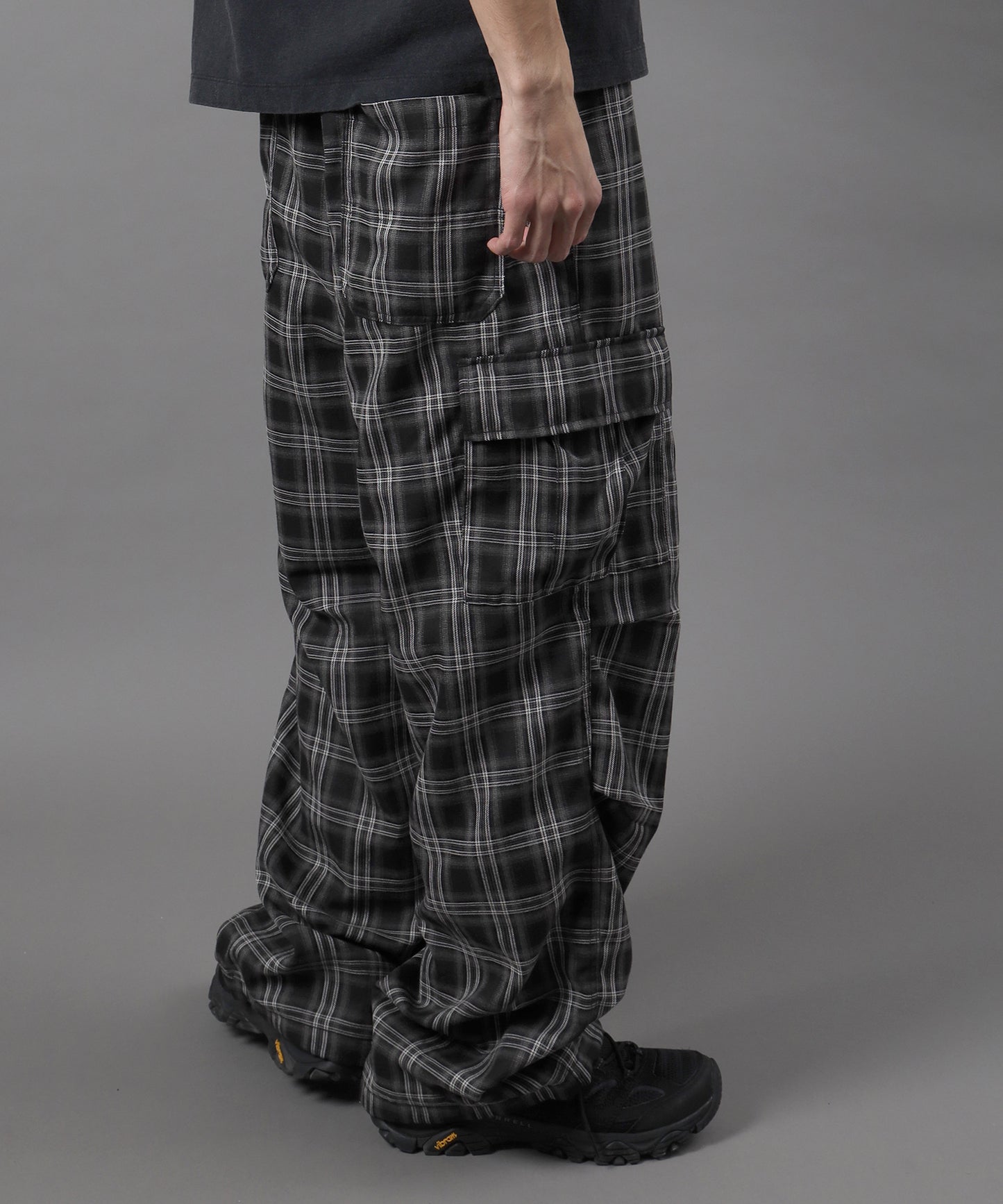 モデル:H177 Size:L