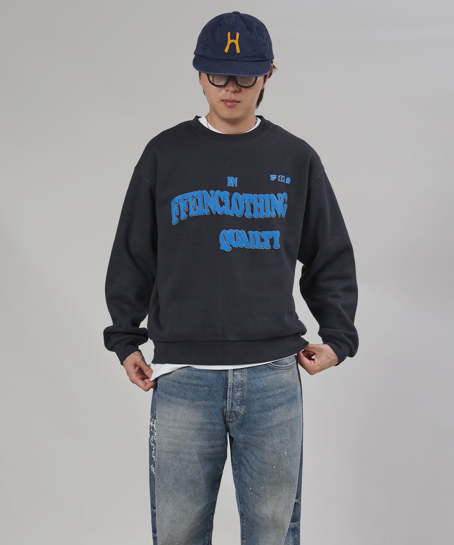 モデル:H178 Size : L チャコール