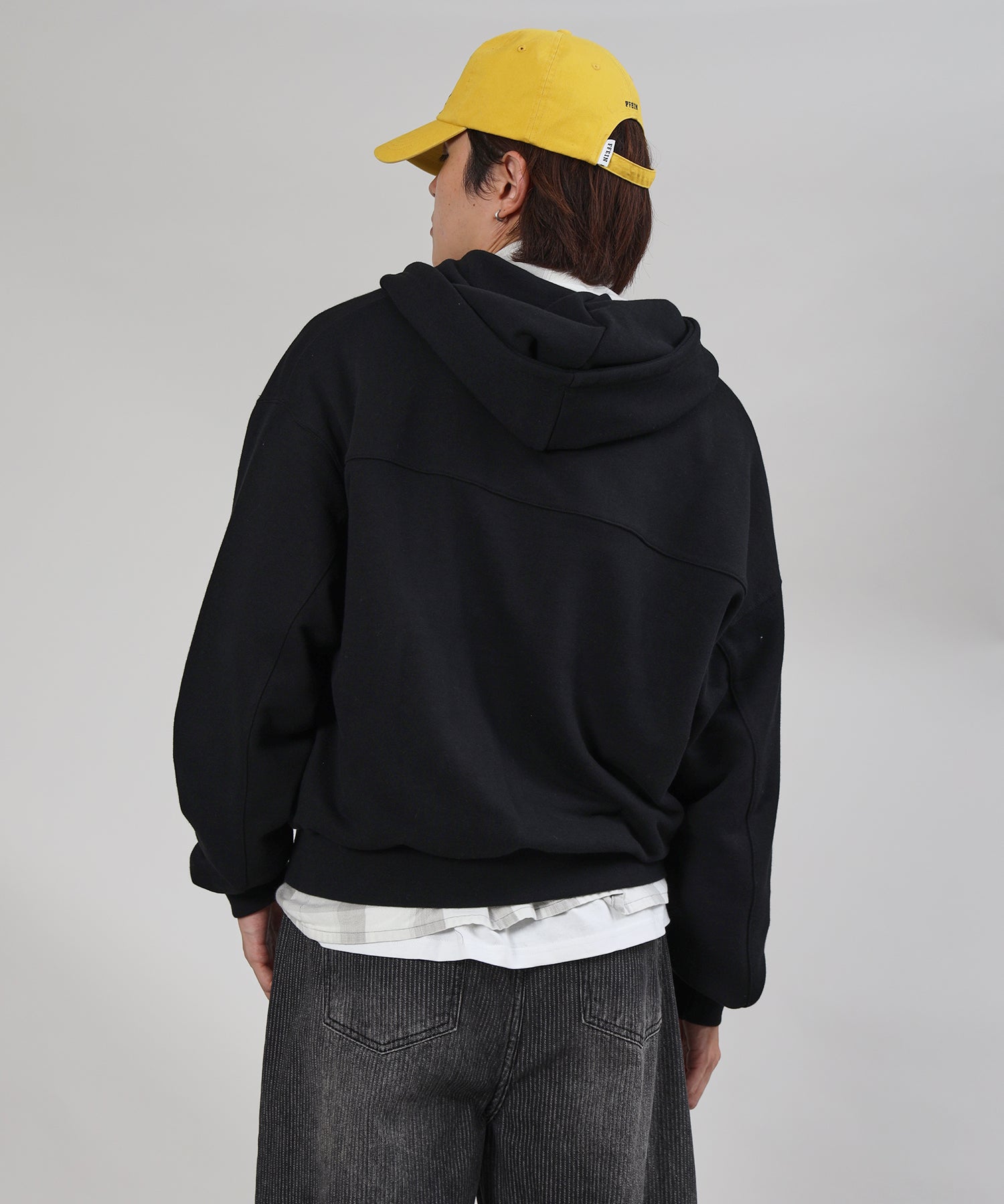 モデル:H178 Size : L ブラック