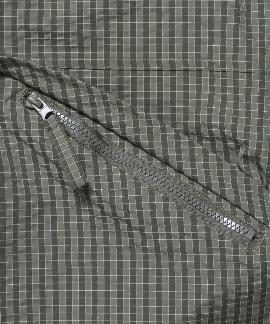 3段ロゴチェックマウンテンパーカー / ダブルジップ フーディ アウター ワンポイント グリーン