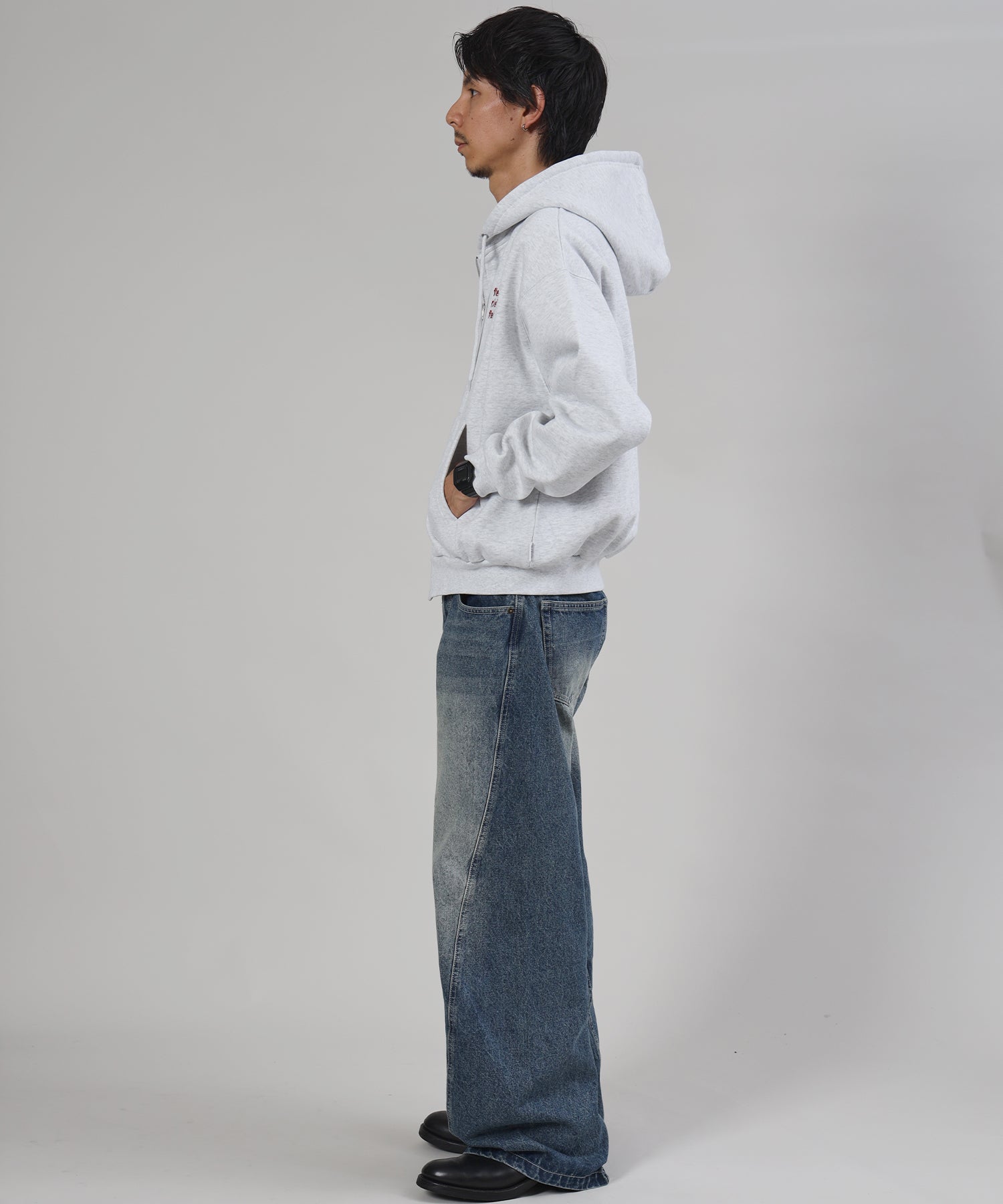 モデル:H178 Size : L アッシュグレー