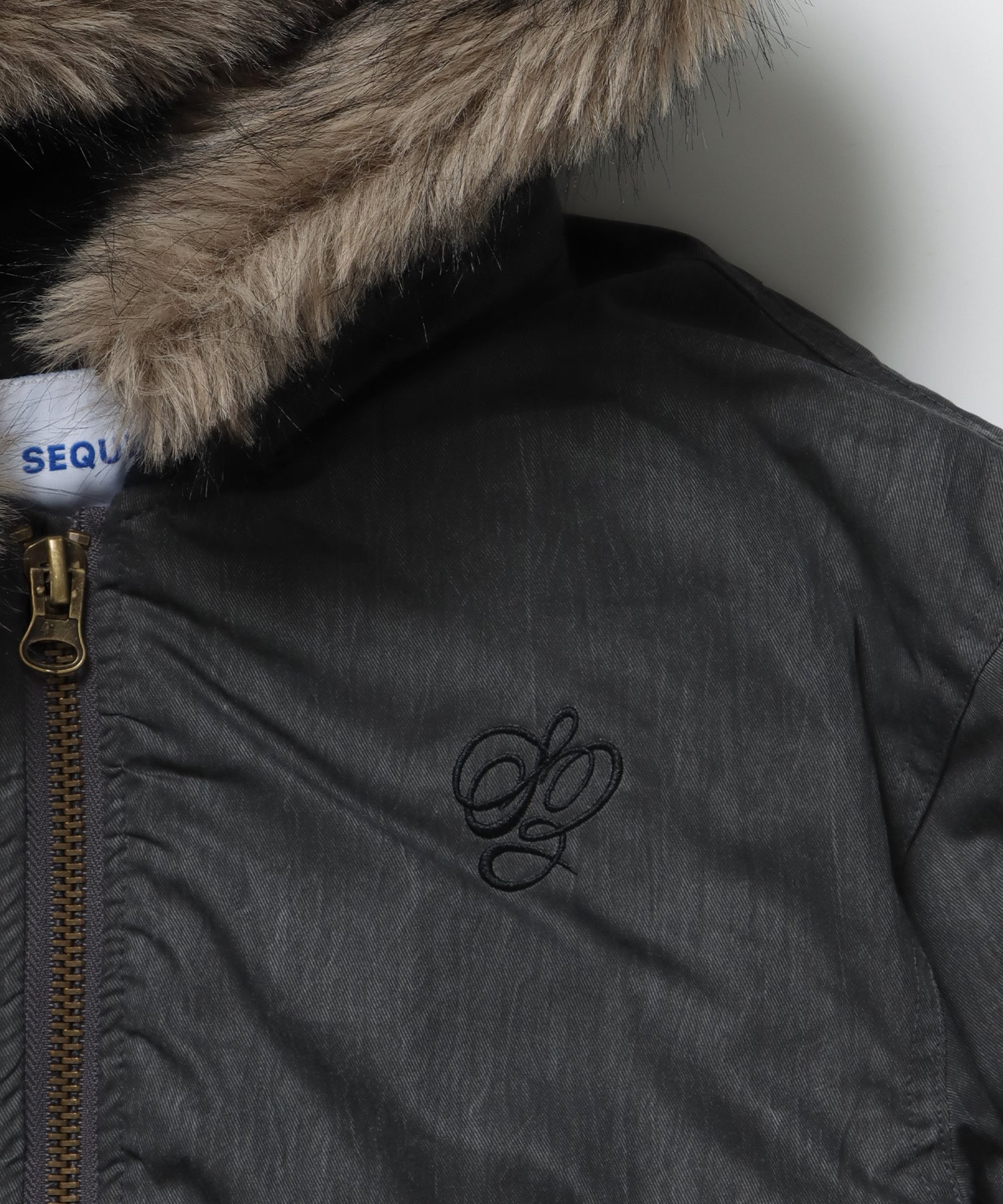 FUR SQNZ BOMBER JACKET / オーバーサイズ ジャケット アウター ブルゾン 中綿 加工 ジップ ブラック