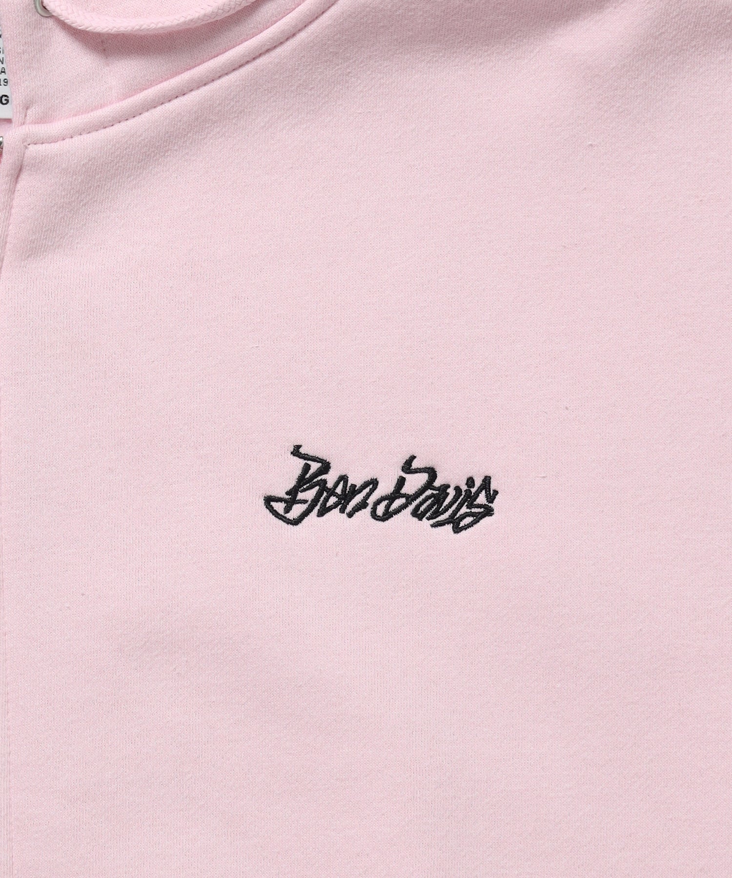 TAGGING ZIP HOODIE / ジップパーカー フード タグ 刺繍 裏起毛 ユニセックス ピンク