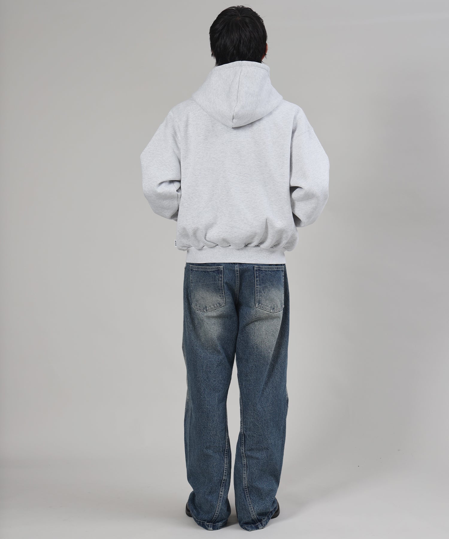 モデル:H178 Size : L アッシュグレー