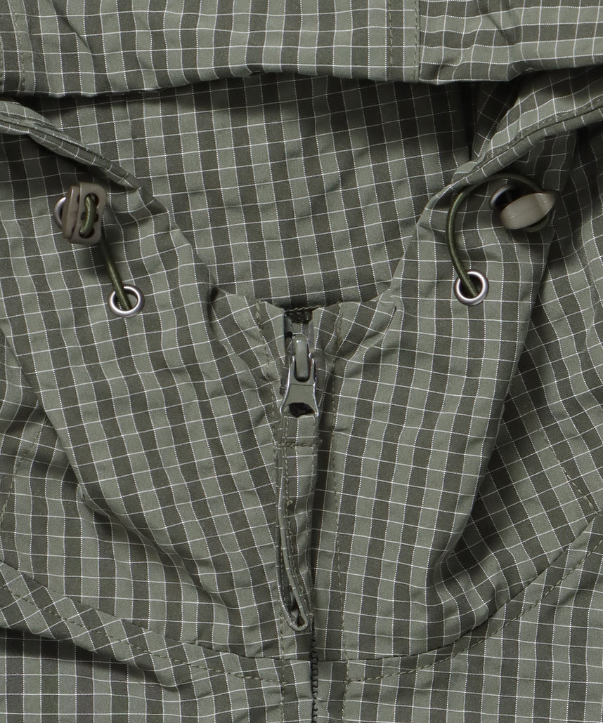 3段ロゴチェックマウンテンパーカー / ダブルジップ フーディ アウター ワンポイント グリーン