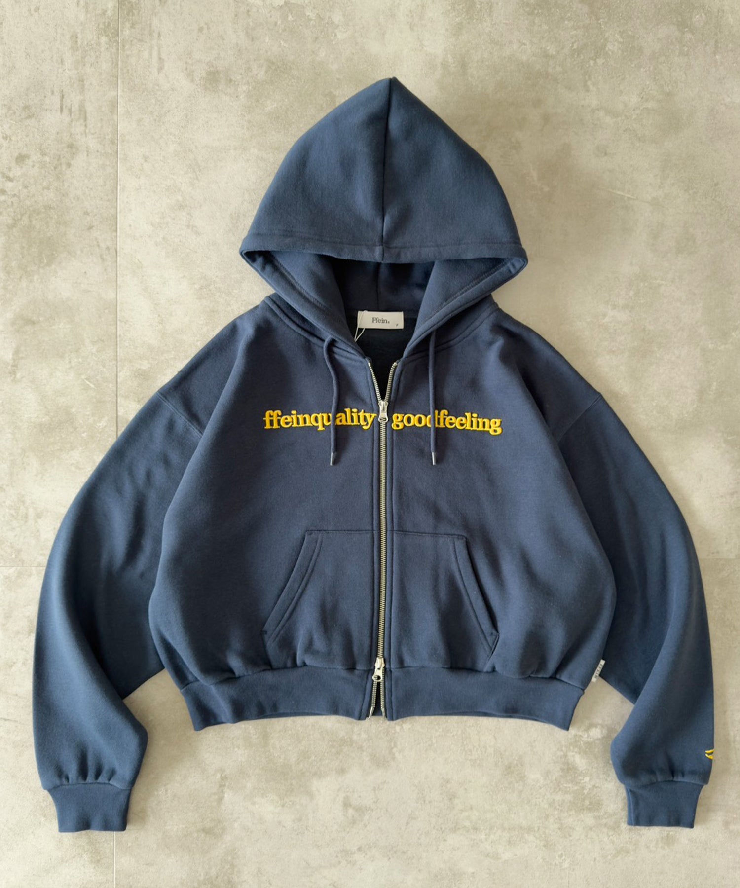 センター3D刺繍立体フードショート丈ZIPパーカー / レディース パーカー 裏起毛 ヘビーウエイト フーディ ダブルジップ 【短丈】 ネイビー