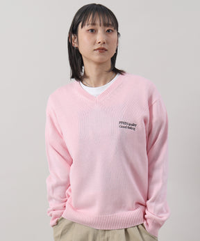 ワンポイントロゴVネックニット/ ニット Vネック 刺繍 ワンポイント 長袖 【短丈】 ピンク