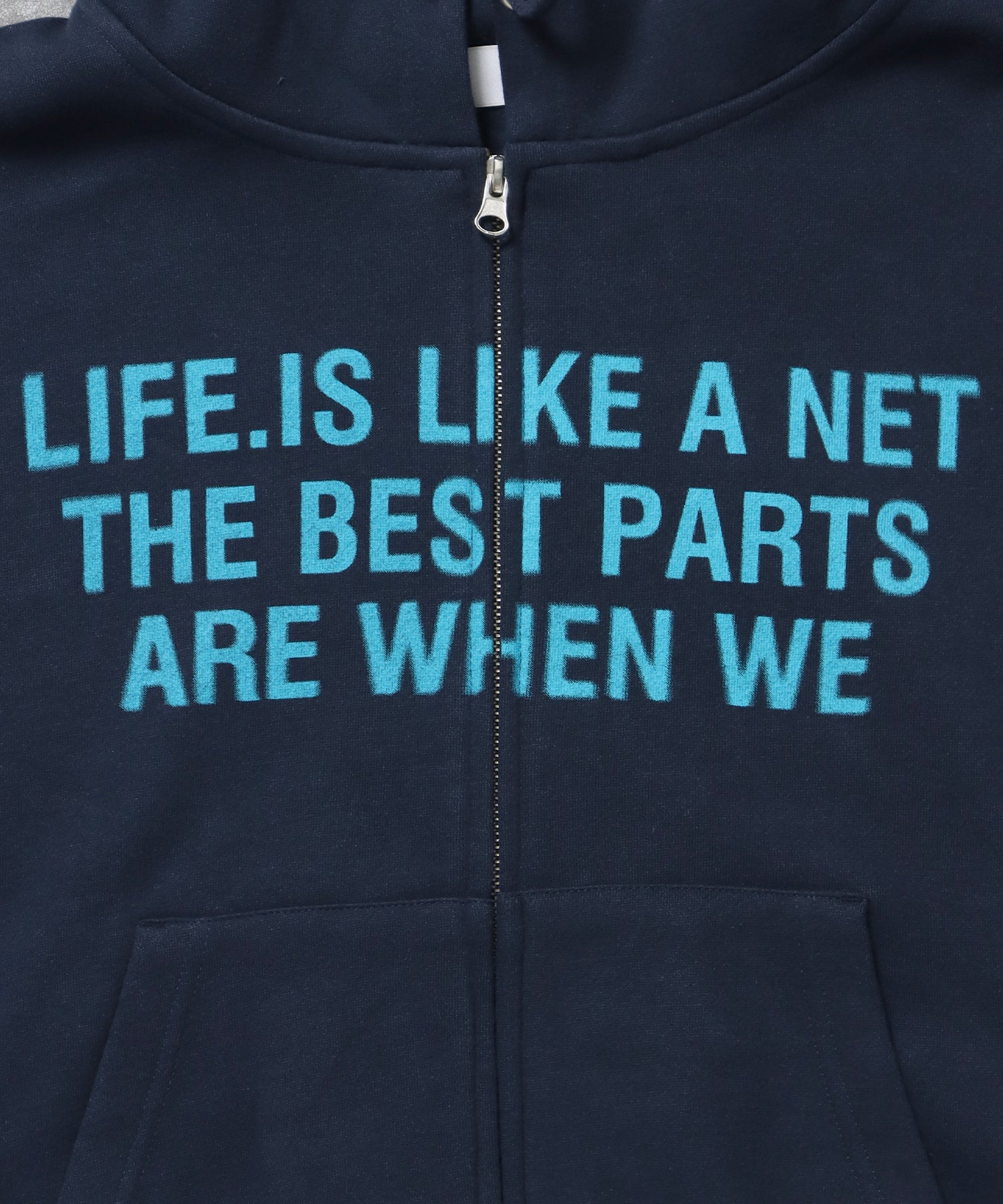 ヘビーウエイトぼかしロゴジップパーカー / パーカー 裏起毛 ジップ 刺繍 ロゴ フーディ ダブルジップ ネイビー