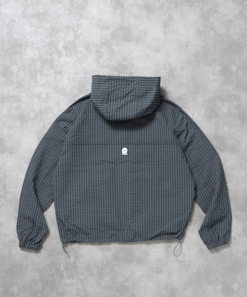 3段ロゴチェックマウンテンパーカー / ダブルジップ フーディ アウター ワンポイント ブルーグレー