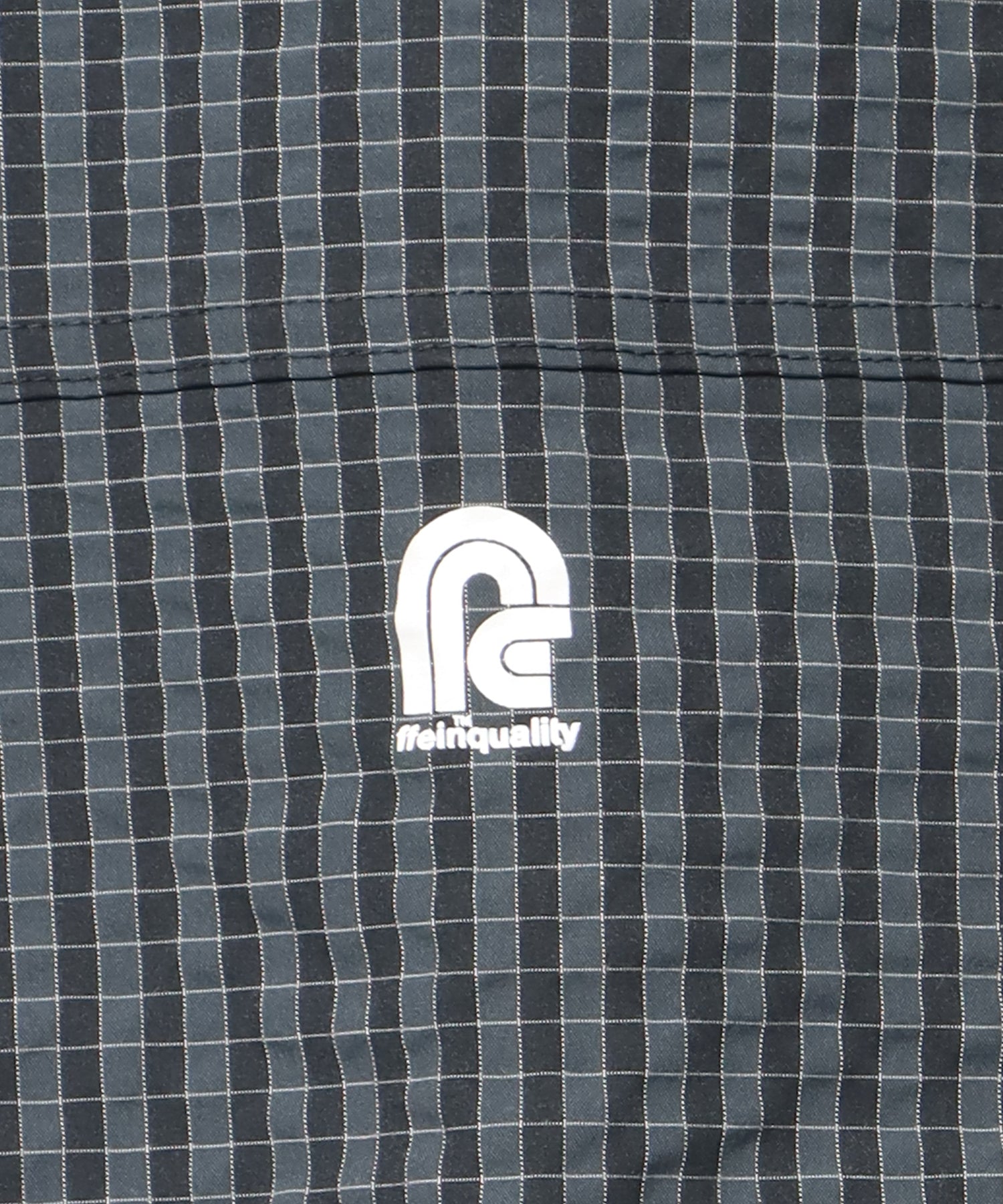 3段ロゴチェックマウンテンパーカー / ダブルジップ フーディ アウター ワンポイント ブルーグレー