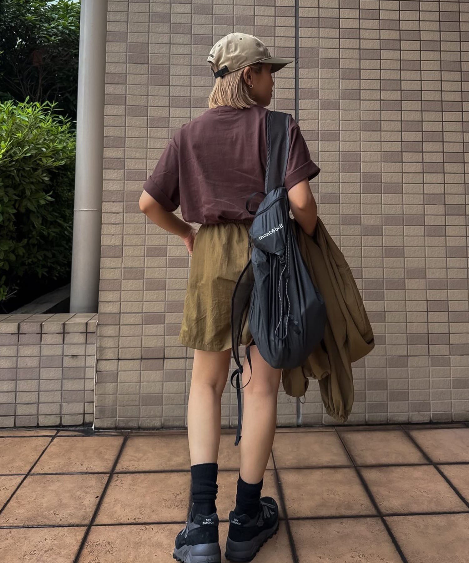 ブラウン