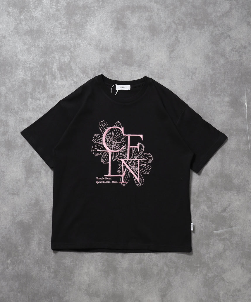 フラワー刺繍ロゴショート丈Tシャツ / Tシャツ クルーネック 半袖 刺繍 花柄 【短丈】 ブラック