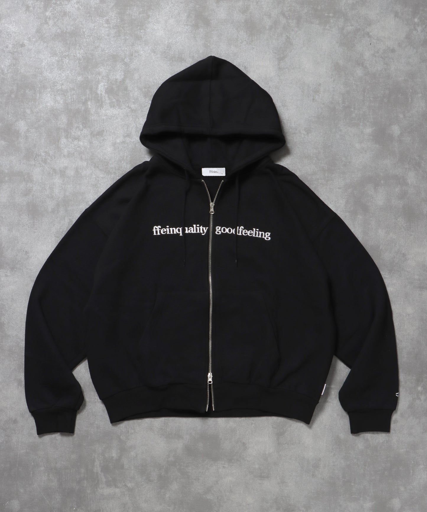 ヘビーウエイトセンターロゴ刺繍ZIPパーカー / パーカー 裏起毛 ジップ 刺繍 ロゴ フーディ バブルジップ ブラック