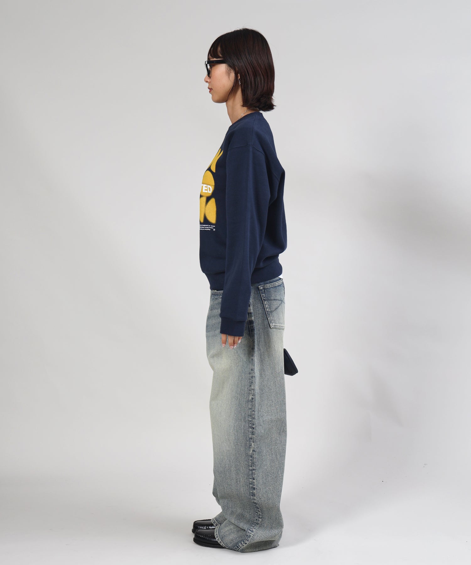 モデル:H163 Size:Sネイビー