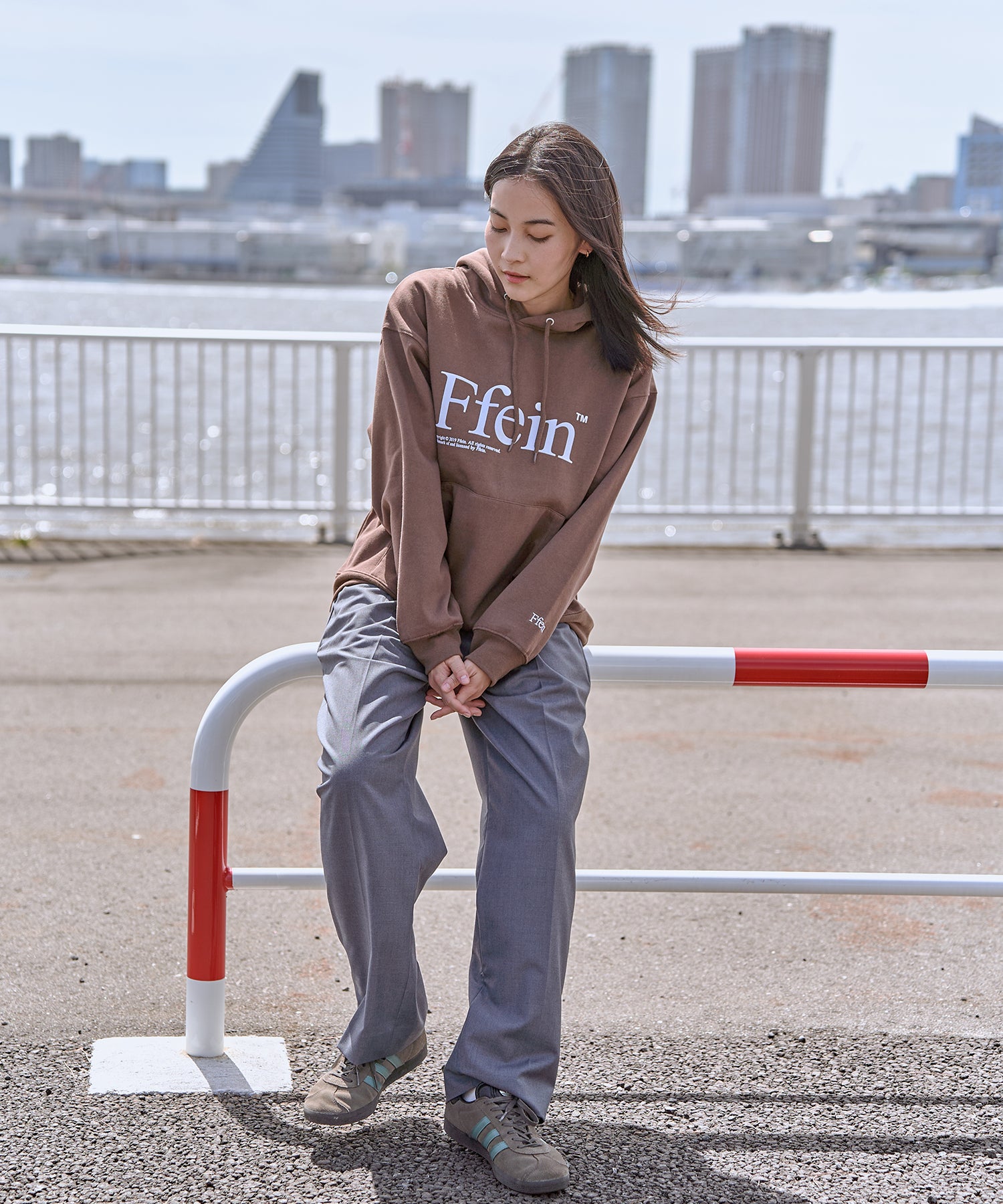 モデル:H163 Size:S
